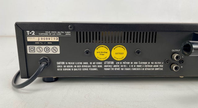 Luxman T2 Solid State AM/FM Tuner