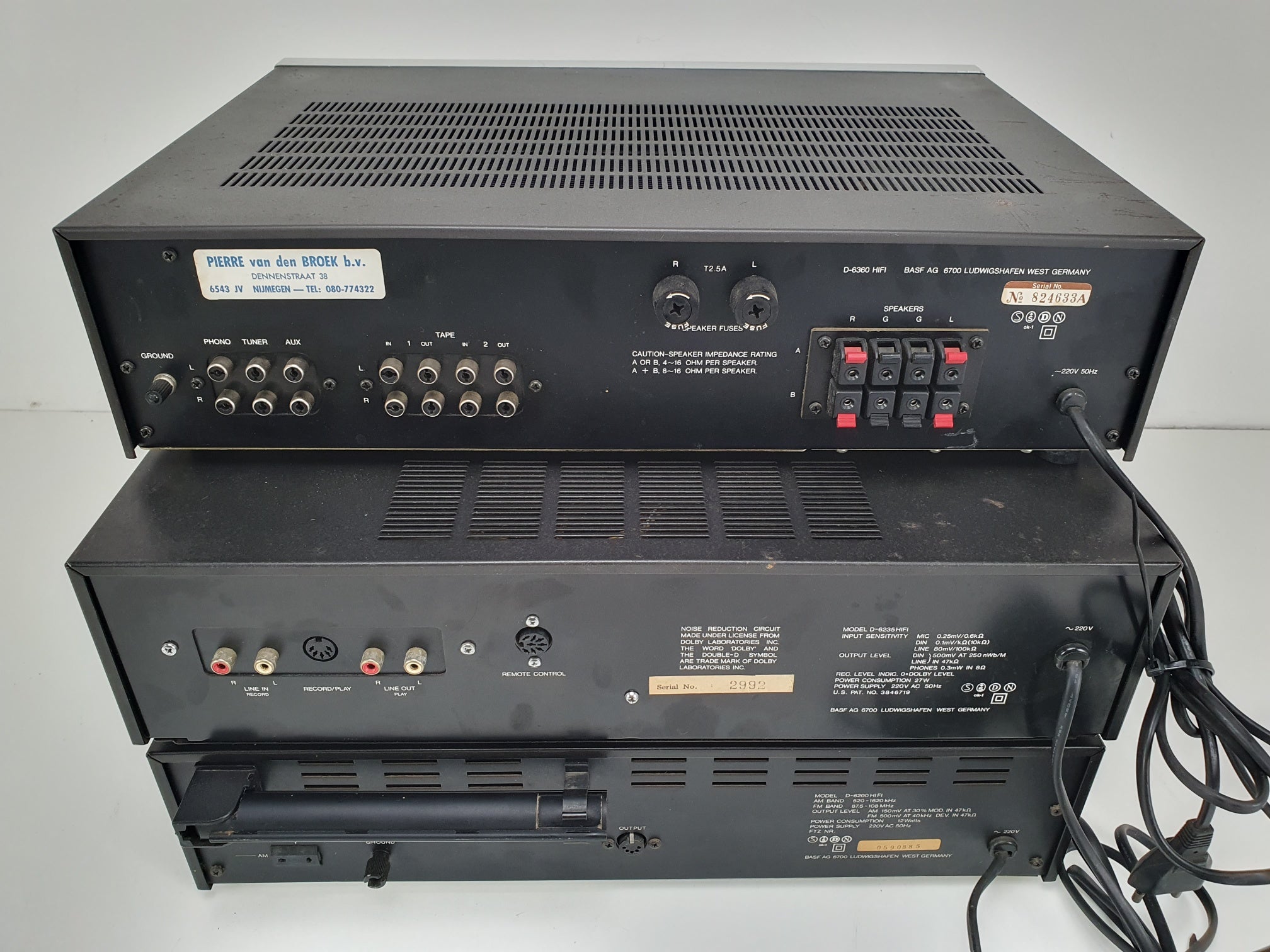 BASF Set D-6200 Tuner - D-6360 Stereo versterker D-6235 Cassettedeck