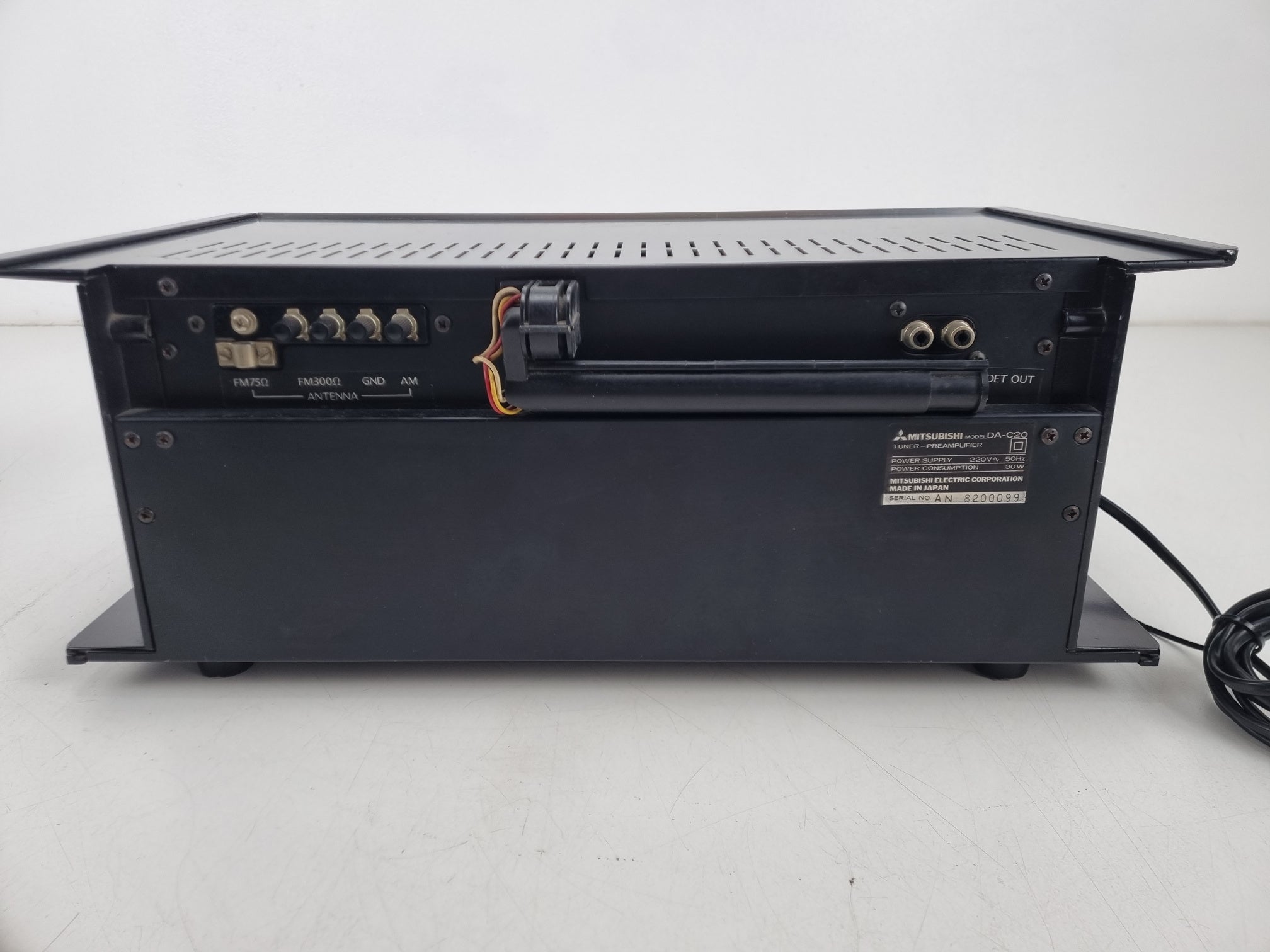 Mitsubishi DA-C20 Tuner Preamplifier - DA-A10 Stereo Power Amplifier -  Serviced set