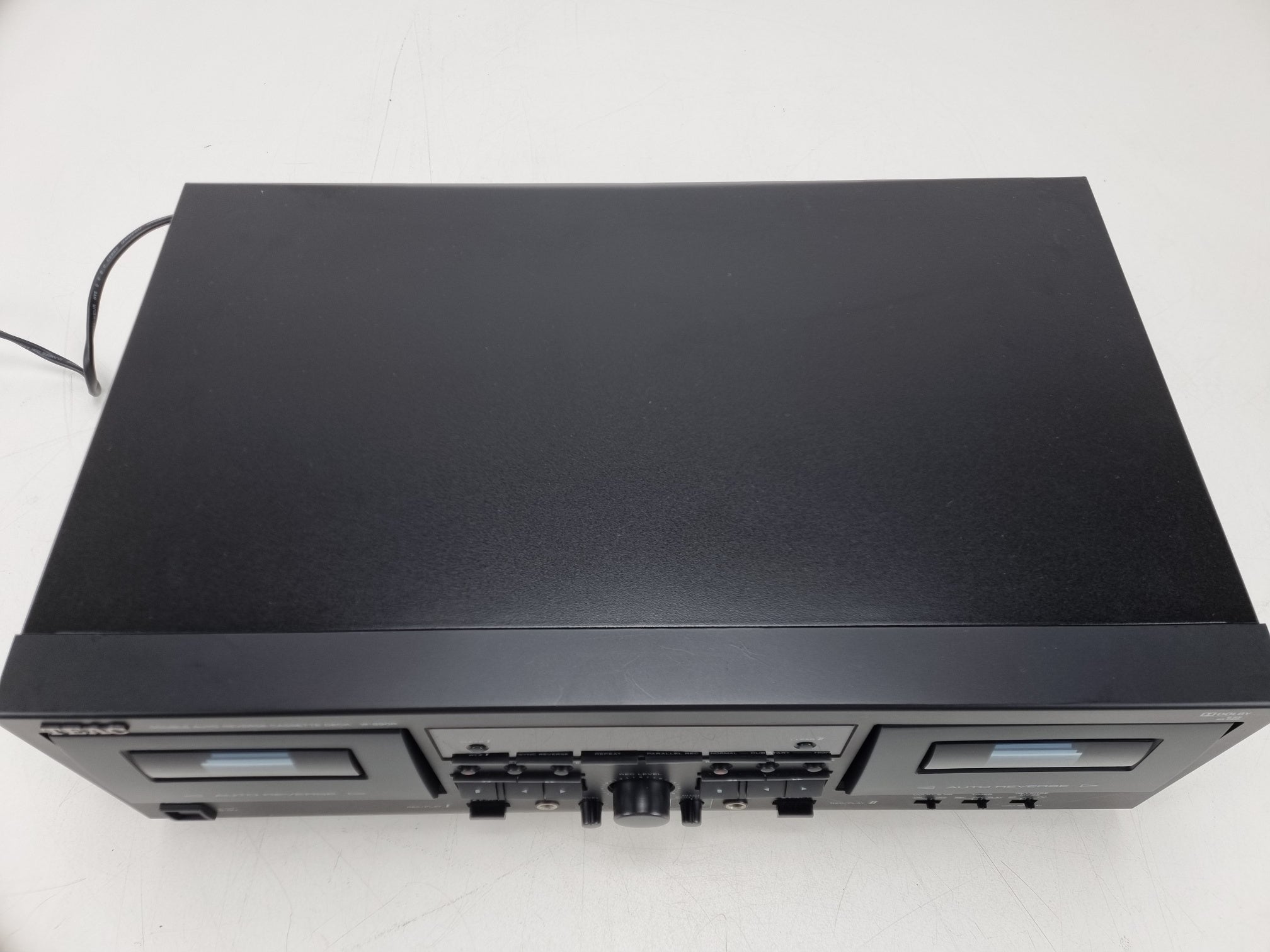 TEAC W-890R Dubbele cassettedeck met automatische omkeerfunctie - In zeer goede staat