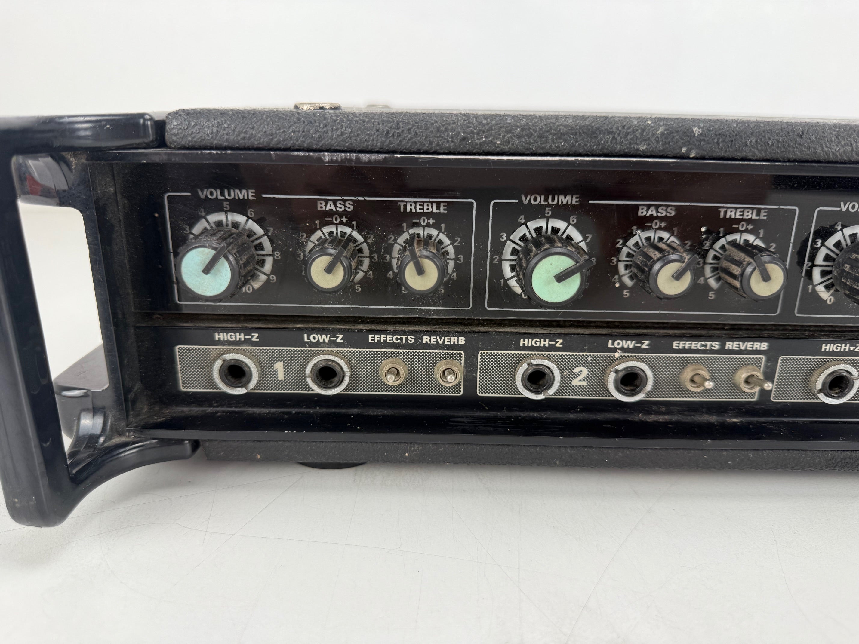 H&H MA150 5-kanaals mixerversterker met ingebouwde veergalm