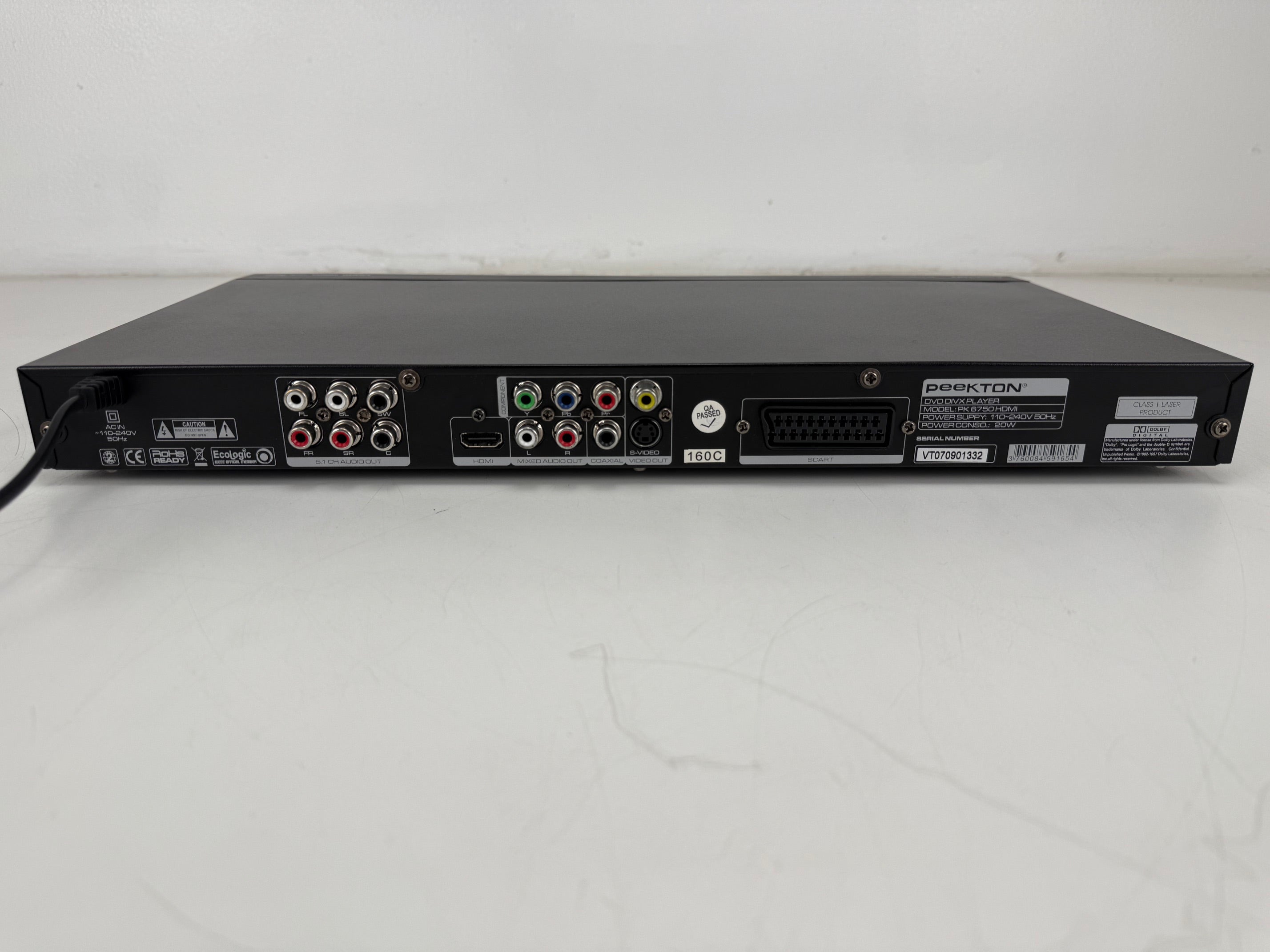 Onbekende PK 6750 HDMI DVD DIVX-speler met originele doos en afstandsbediening