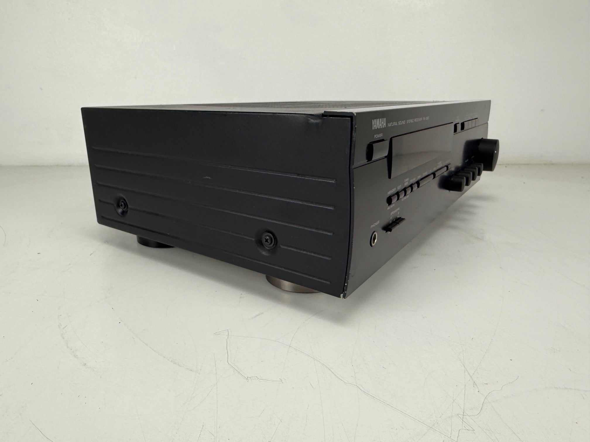 Yamaha RX-385 Natural Sound Stereo Receiver