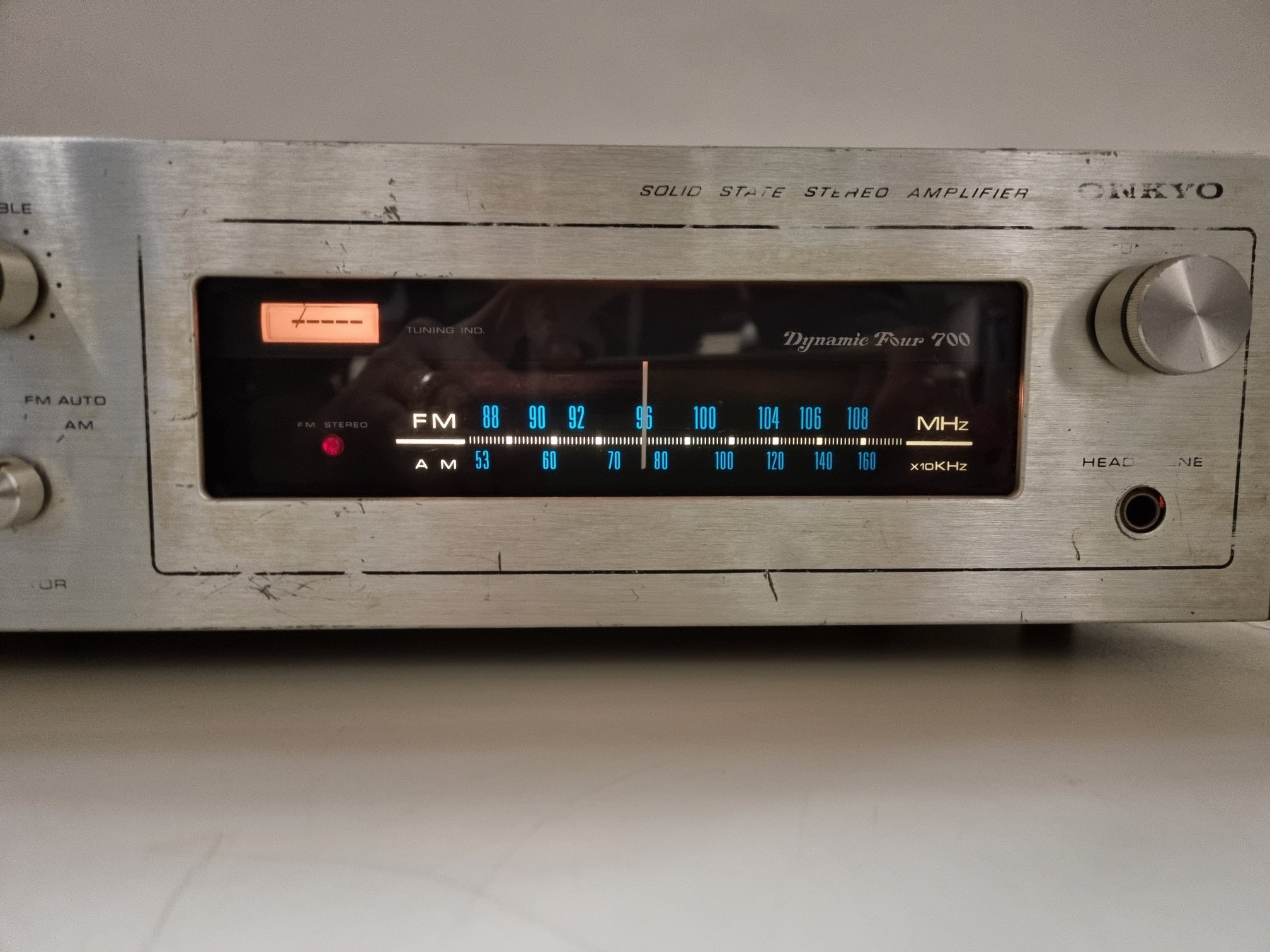 Onkyo Dynamic Four 700 stereo versterker - onderhoud uitgevoerd