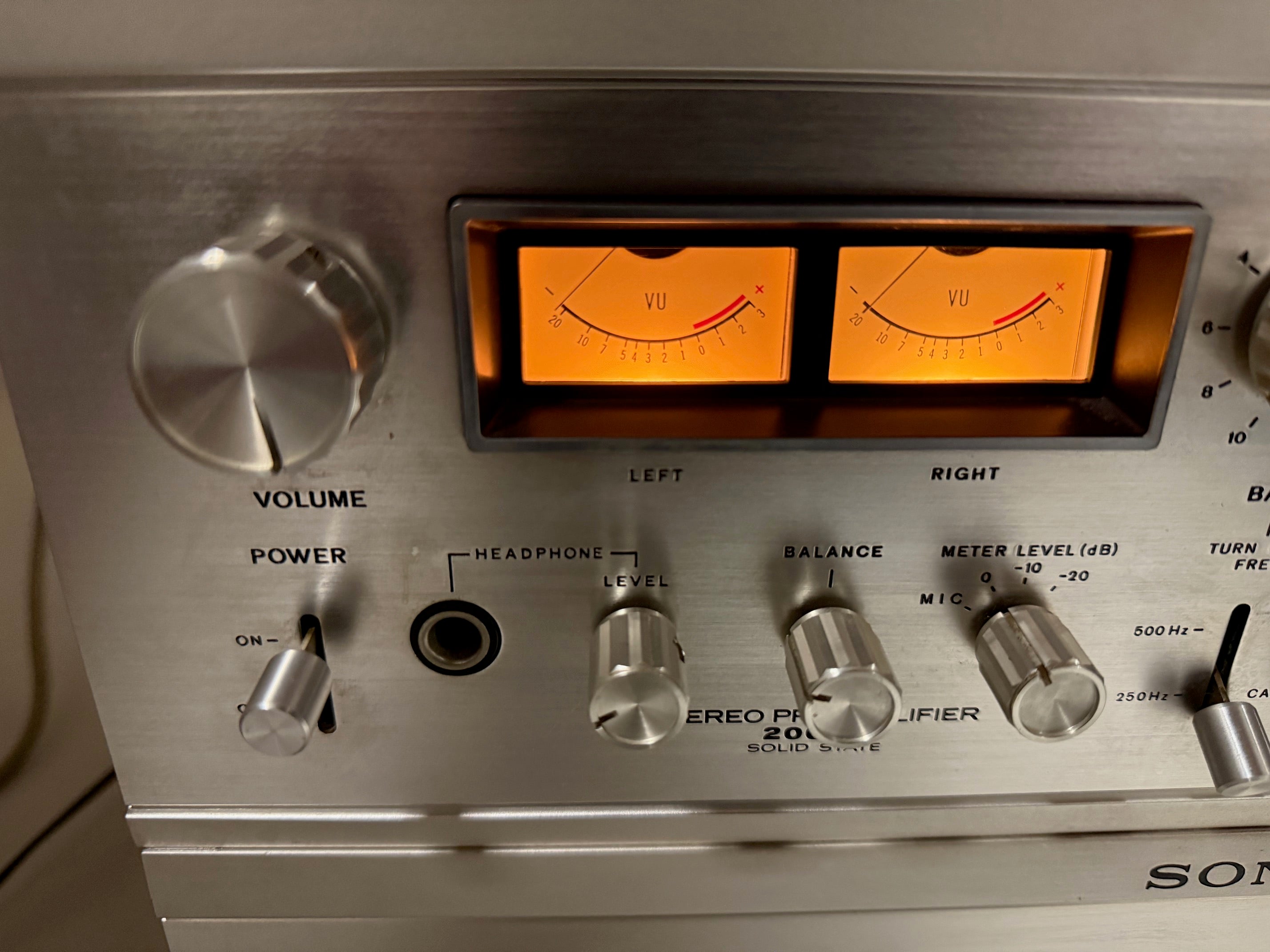 Sony ST - 5130 Tuner / TA - 2000F Pre Amplifier / TA - 3200F Stereo Amplifier set