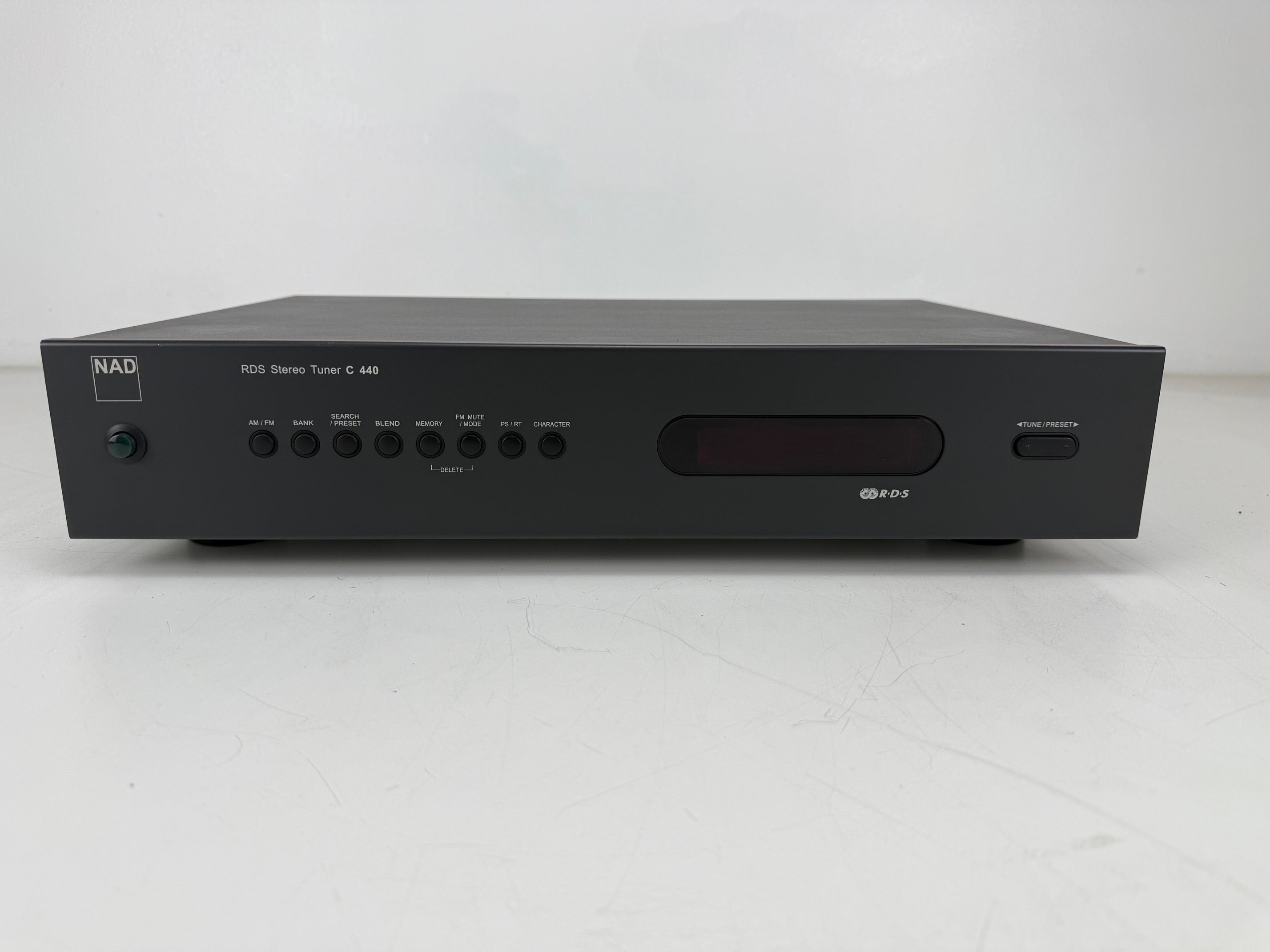 NAD C440 RDS Stereo Tuner With Manuals
