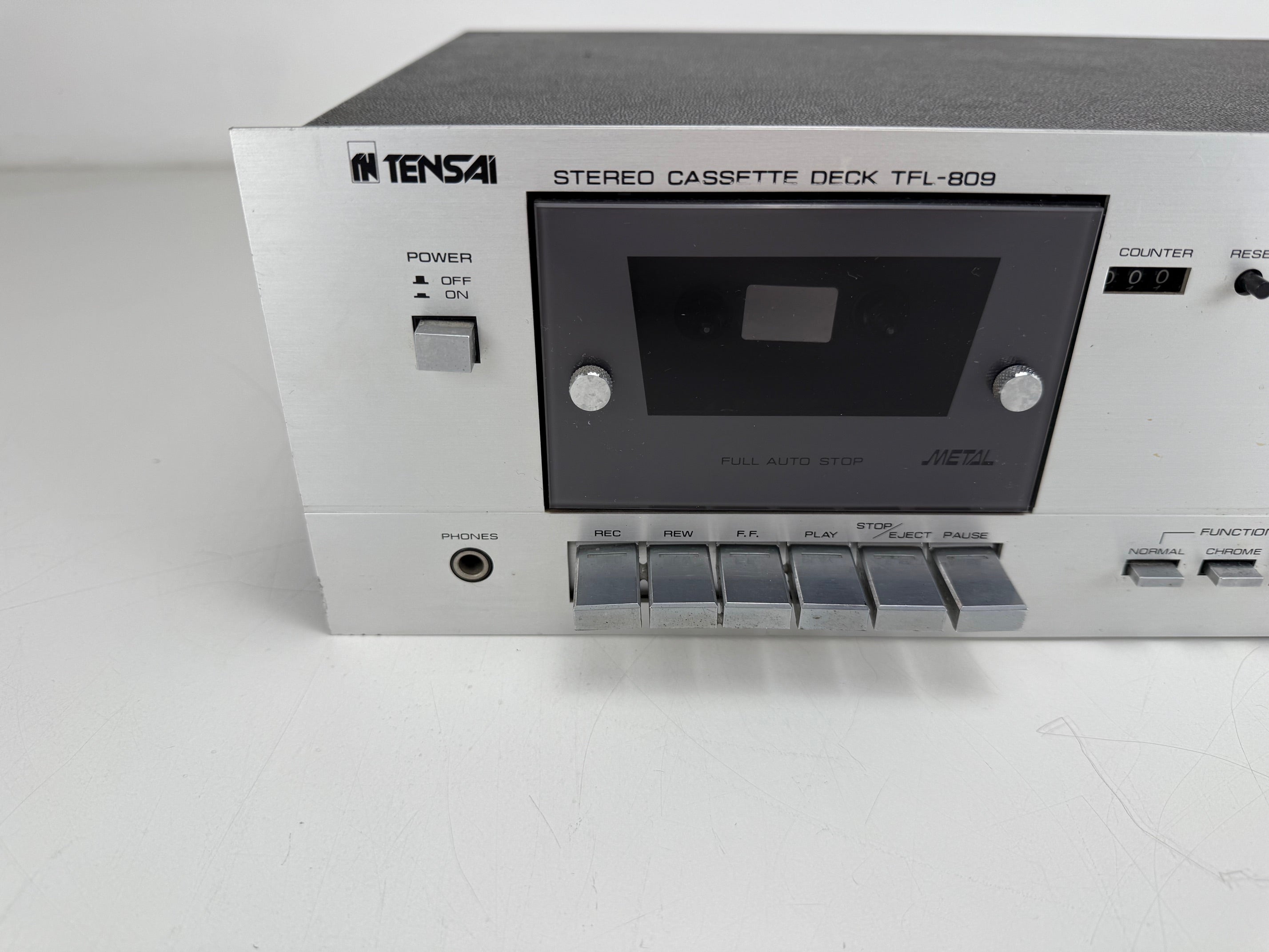 Tensai TFL-809 stereo cassettedeck - Mooi ogend deck met VU-meters