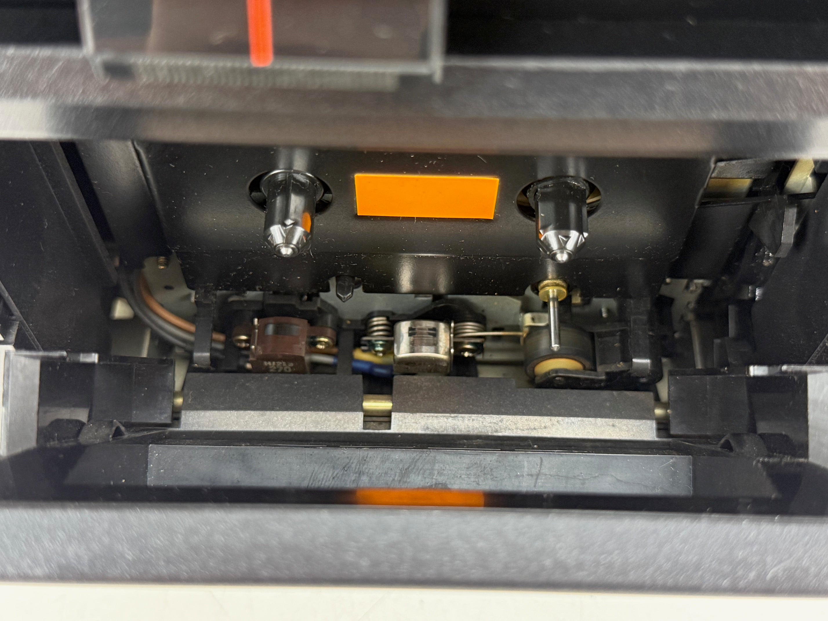 Akai AA-M8L tunerversterker / HX-M10 stereo cassettedeck set - Nieuwe riemen