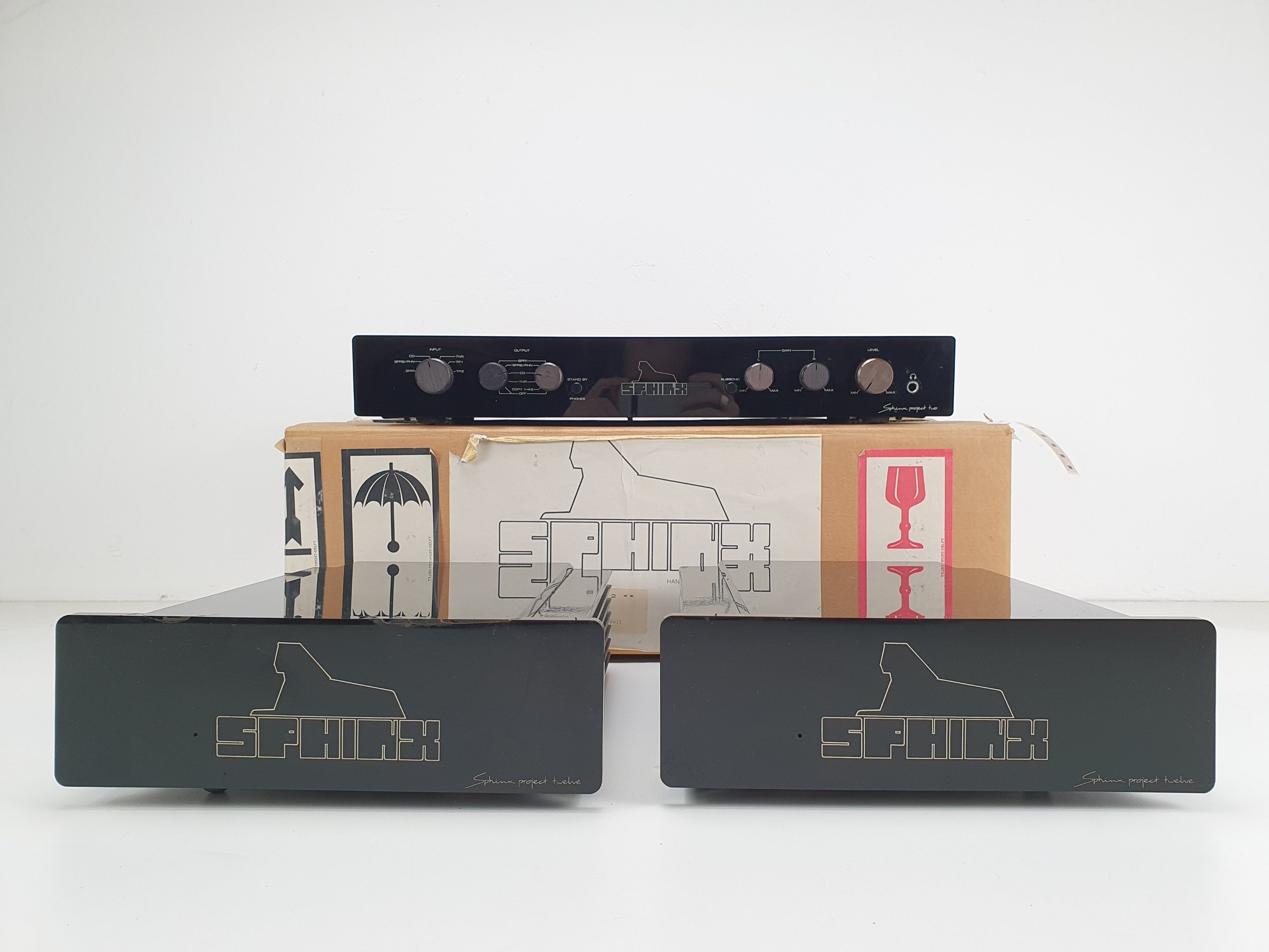 Sphinx Project 2 MK1 voorversterker (in doos) - Project 12 MONO eindversterker 2x