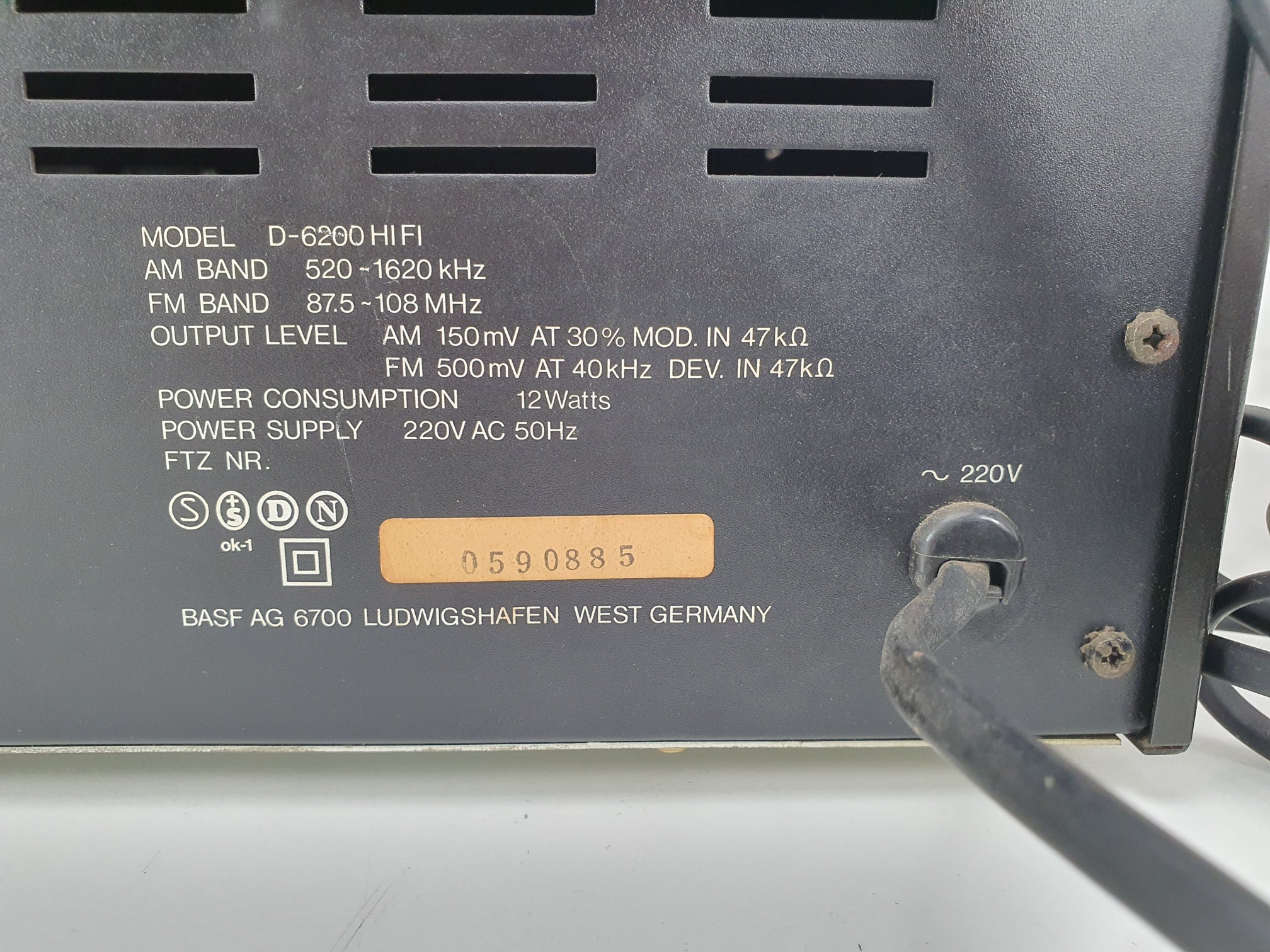 BASF Set D-6200 Tuner - D-6360 Stereo versterker D-6235 Cassettedeck