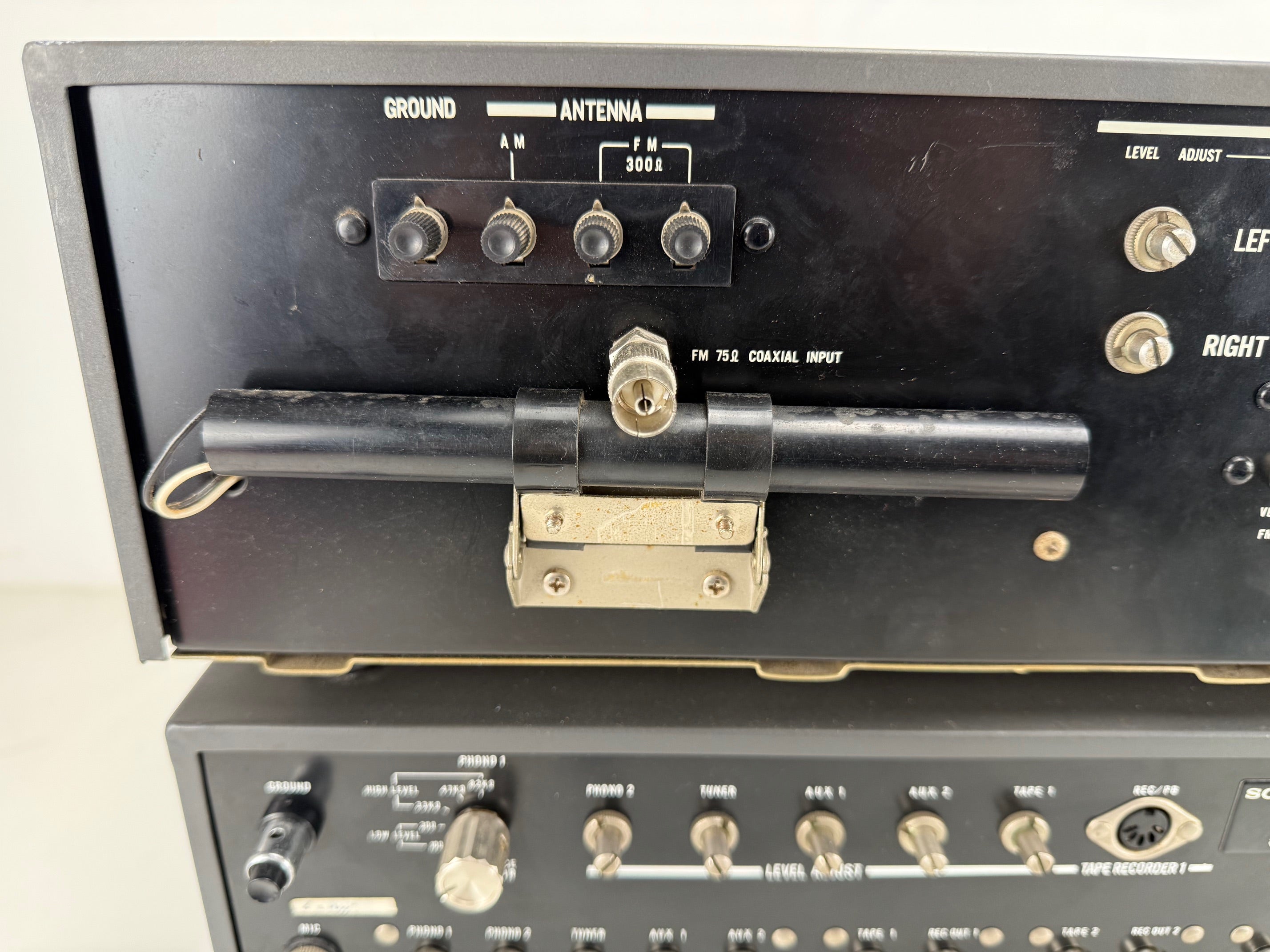 Sony ST - 5130 Tuner / TA - 2000F Pre Amplifier / TA - 3200F Stereo Amplifier set