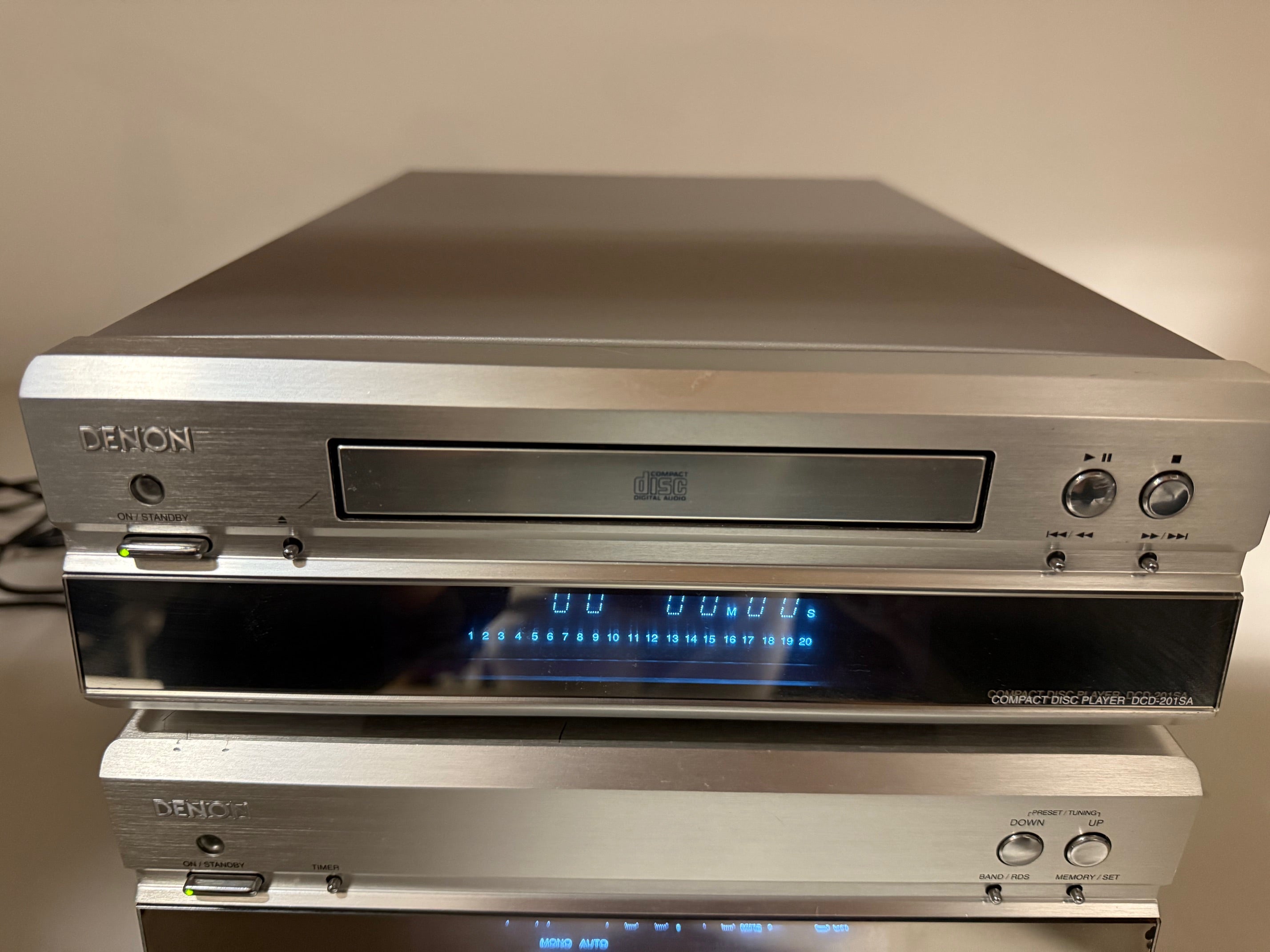Denon DCD-201SA cd-speler / TU-201SA tuner / PMA-201SA versterkerset