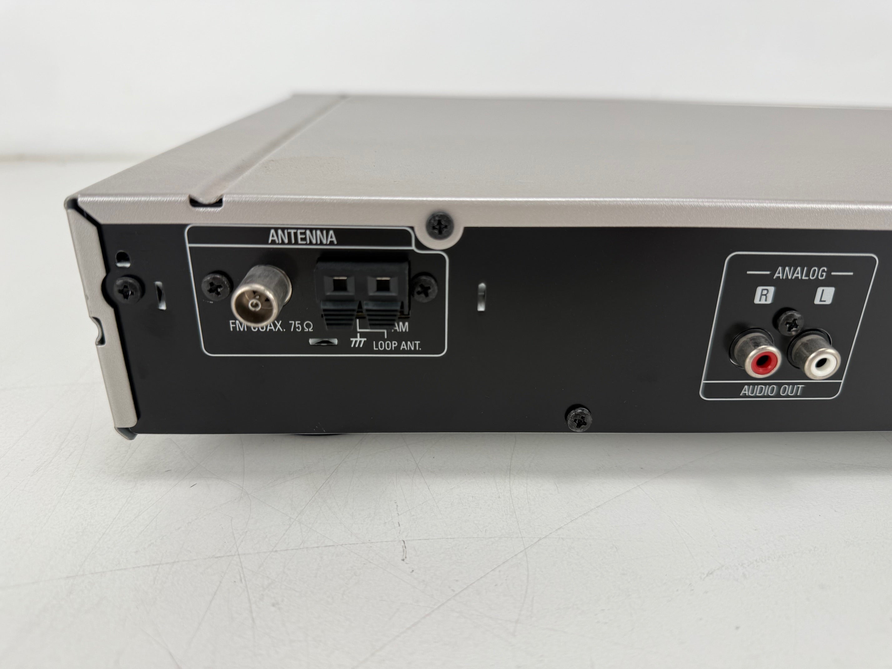 Denon TU-1510AE AM/FM Stereo Tuner With Original Box