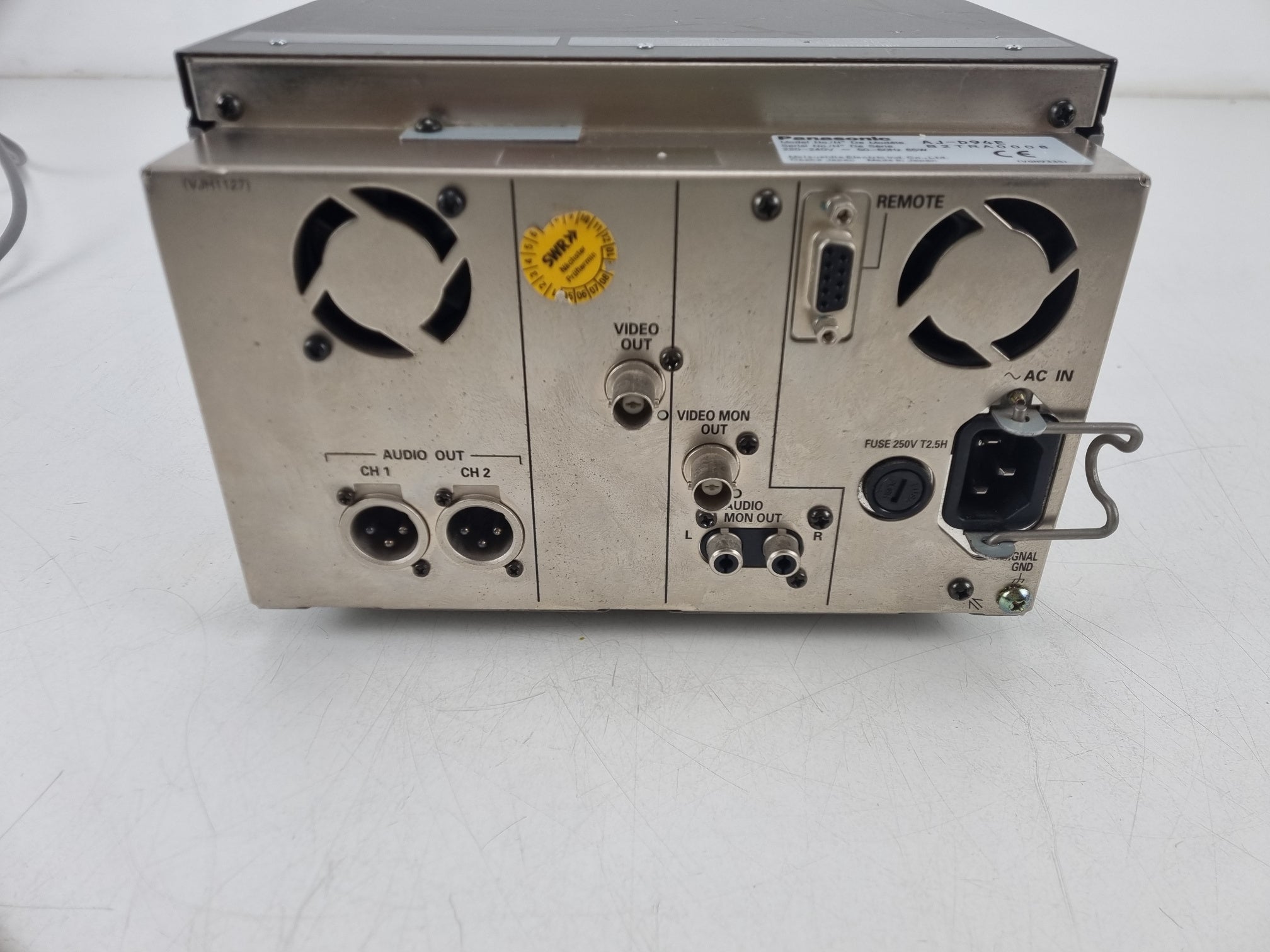 Panasonic AJ-D94 DVCPRO 50 Office Viewer - Fully Serviced (no.3)