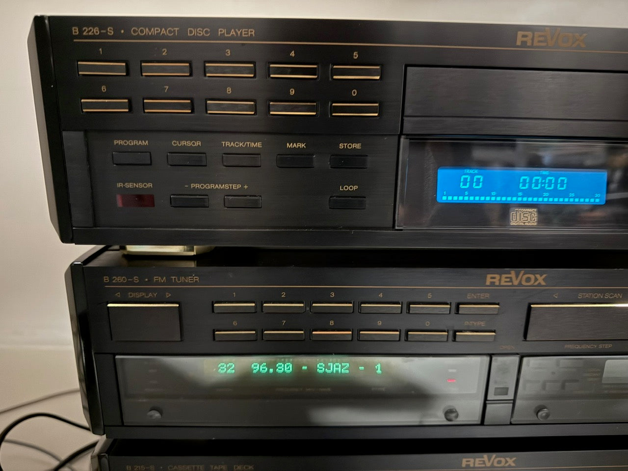 Studer Revox B-260S tuner / B-215S cassettedeck / B-250S versterker / B-226S cd-speler - complete set