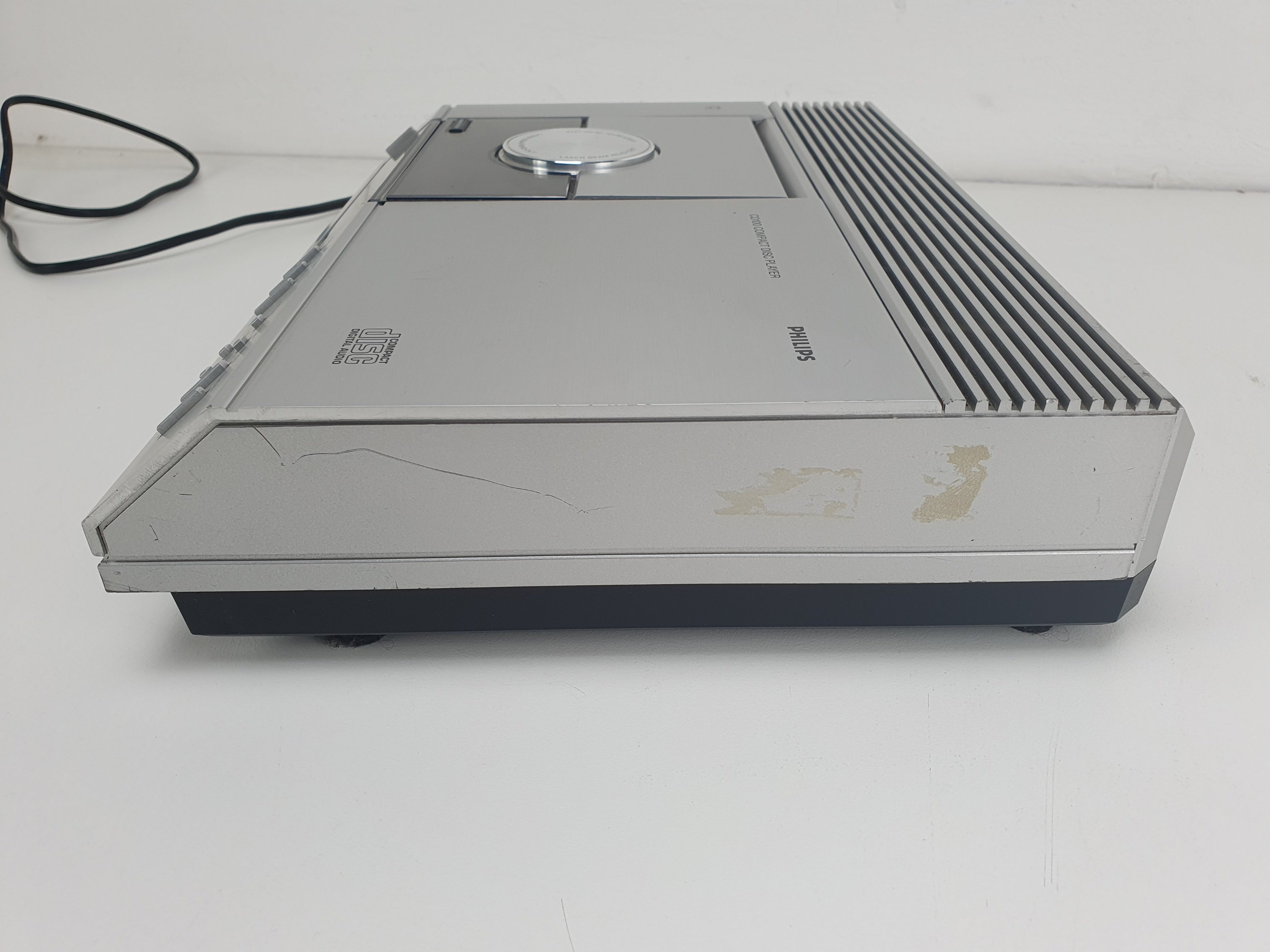 Philips CD100 cd-speler - Gemaakt in Nederland - Onderhoud uitgevoerd