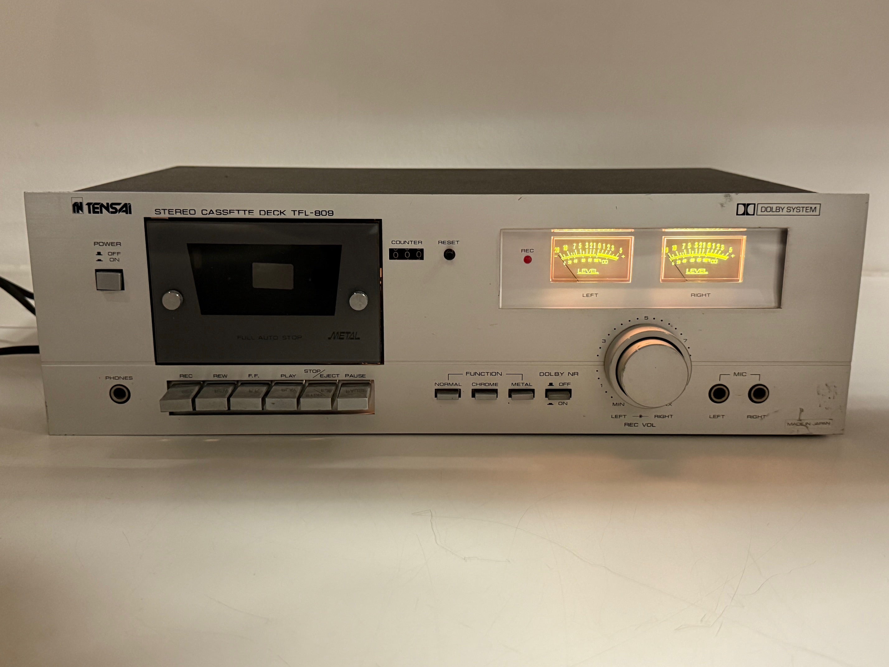 Tensai TFL-809 stereo cassettedeck - Mooi ogend deck met VU-meters