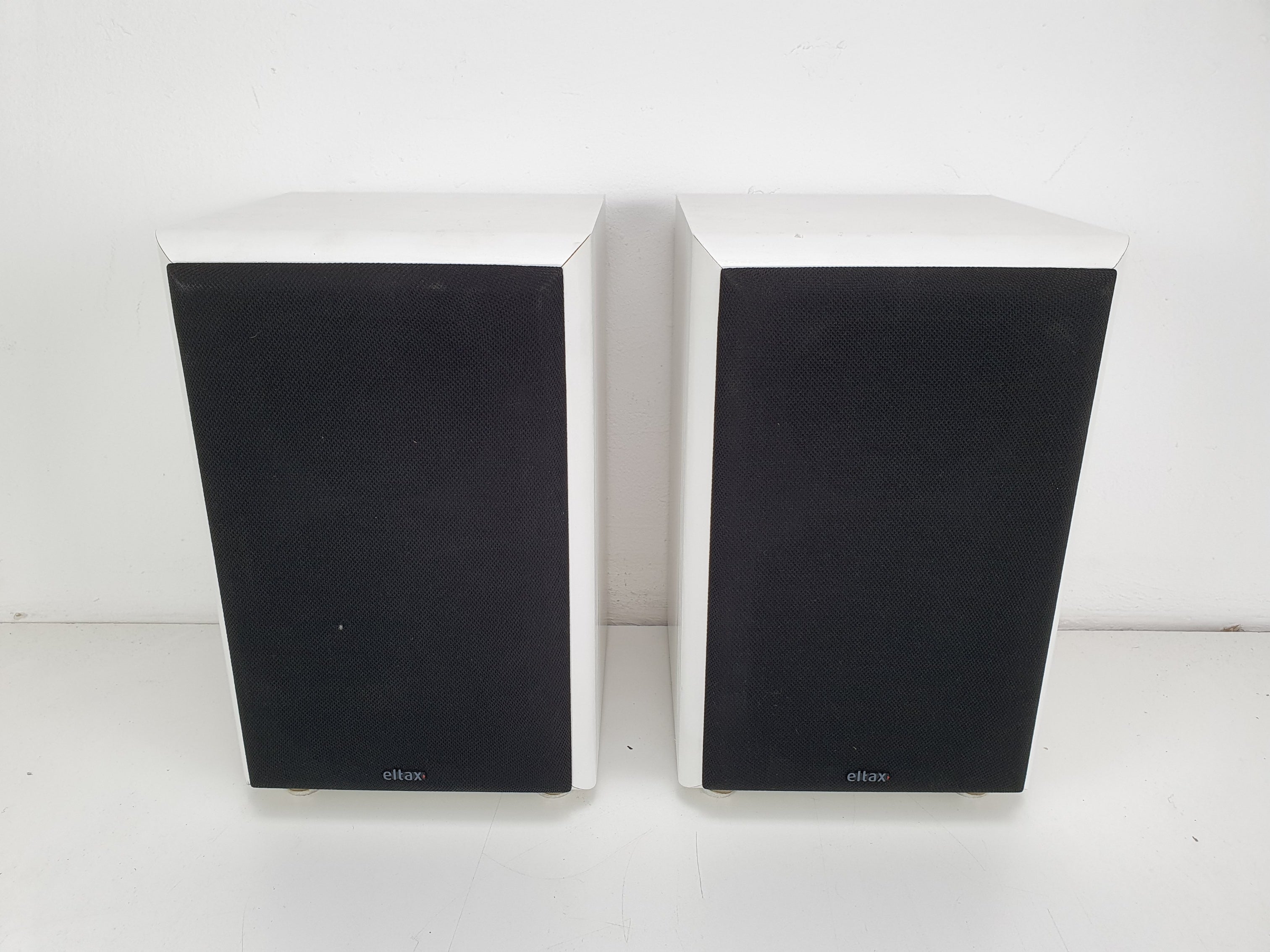 Eltax Monito III Zeer mooi klinkende b-wired boekenplankspeakers 4-8 ohm