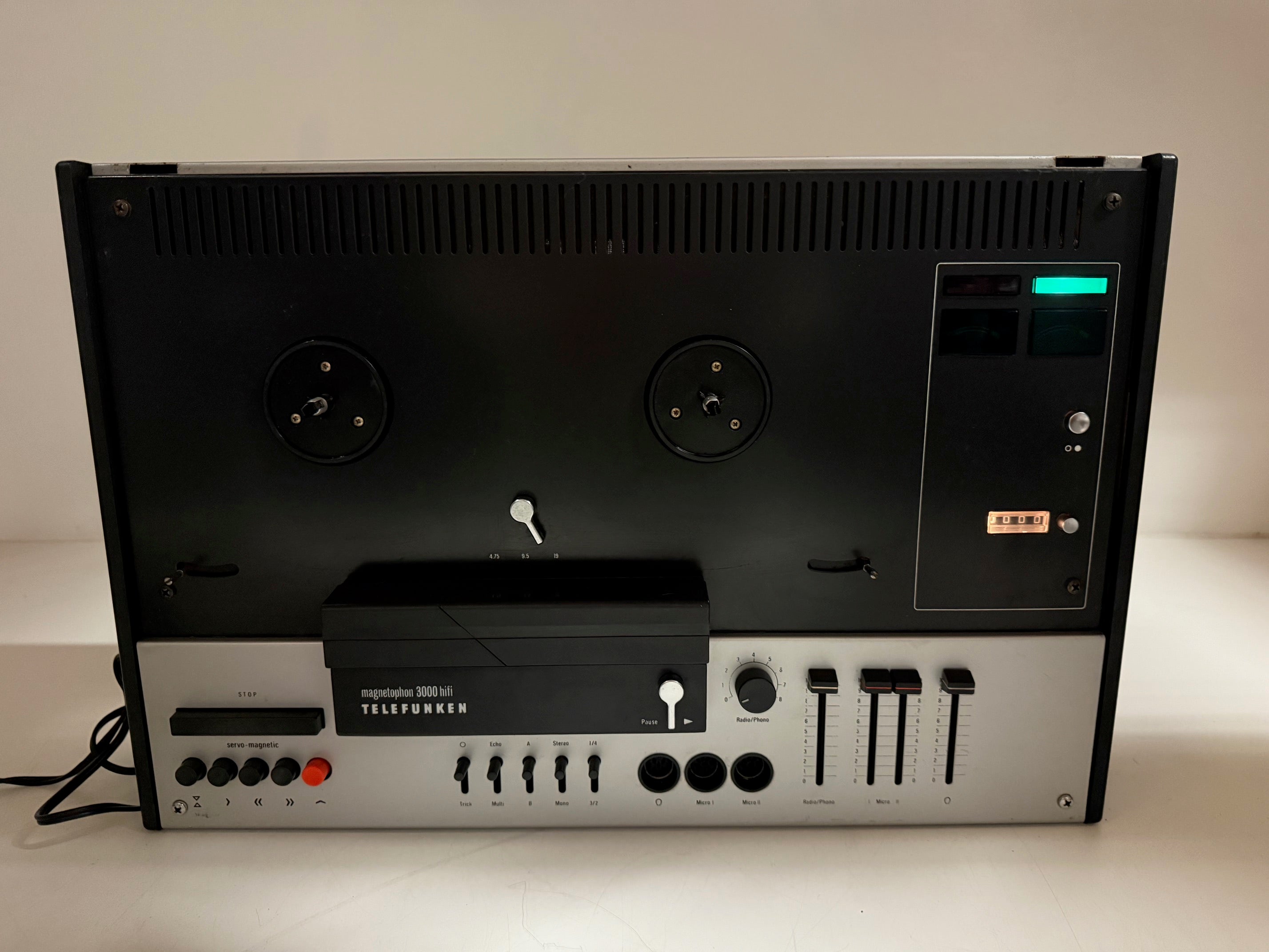 Telefunken M-3000 Hifi 1/4" 18CM cassettedeck