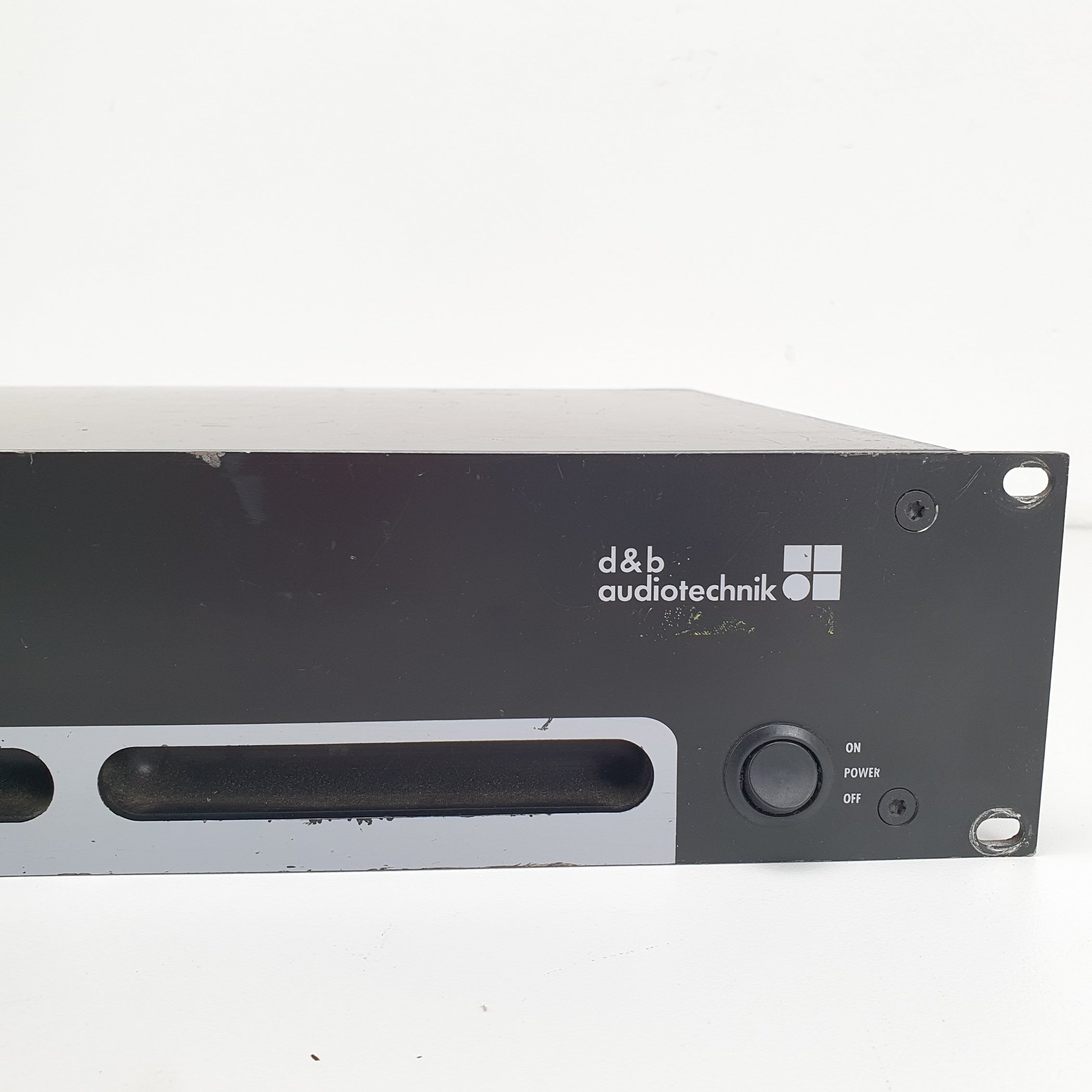 D&B D6 PA tweekanaals versterker