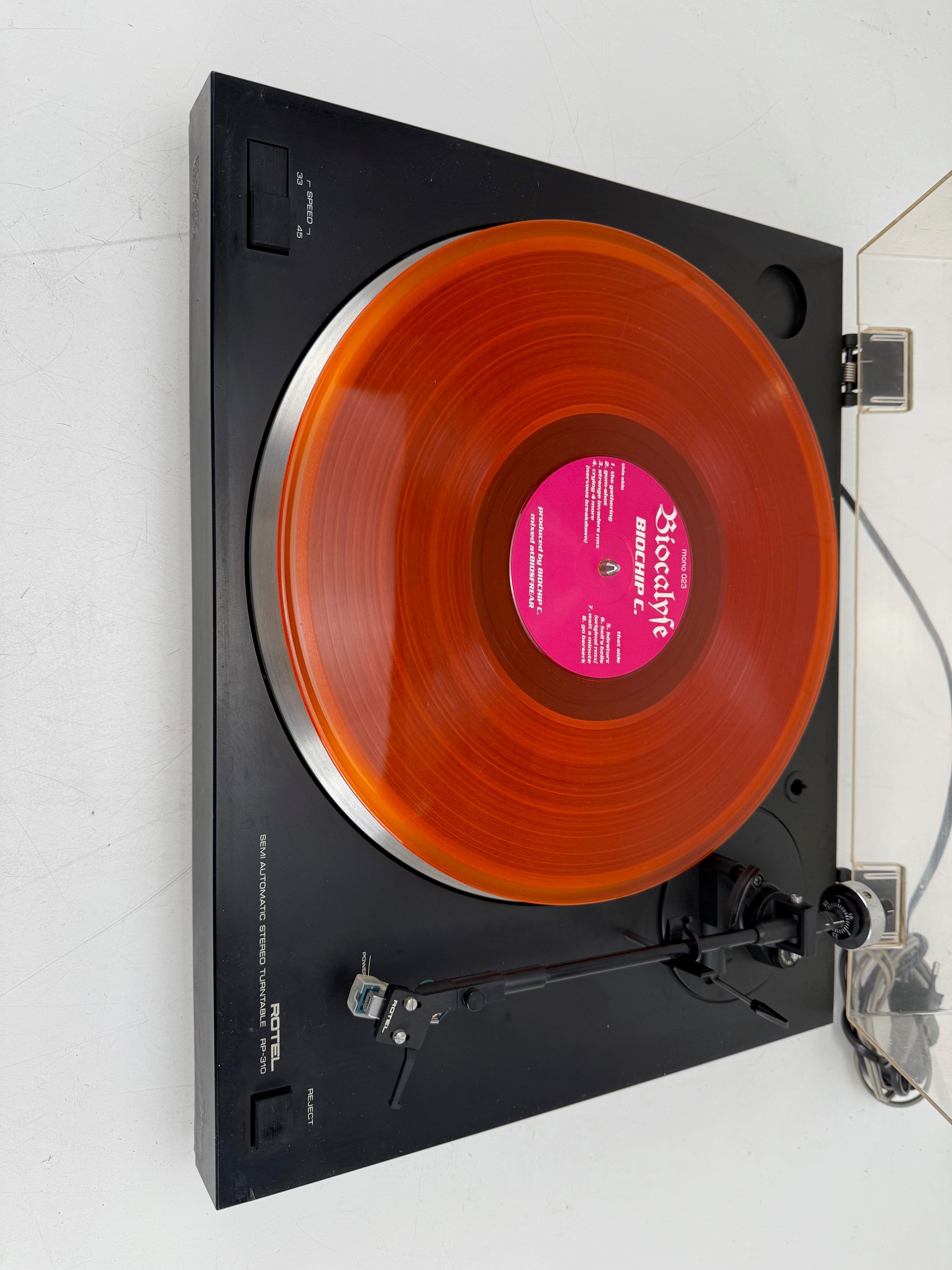 Rotel RP - 310 Semi Automatic Stereo Turntable - Fully Working