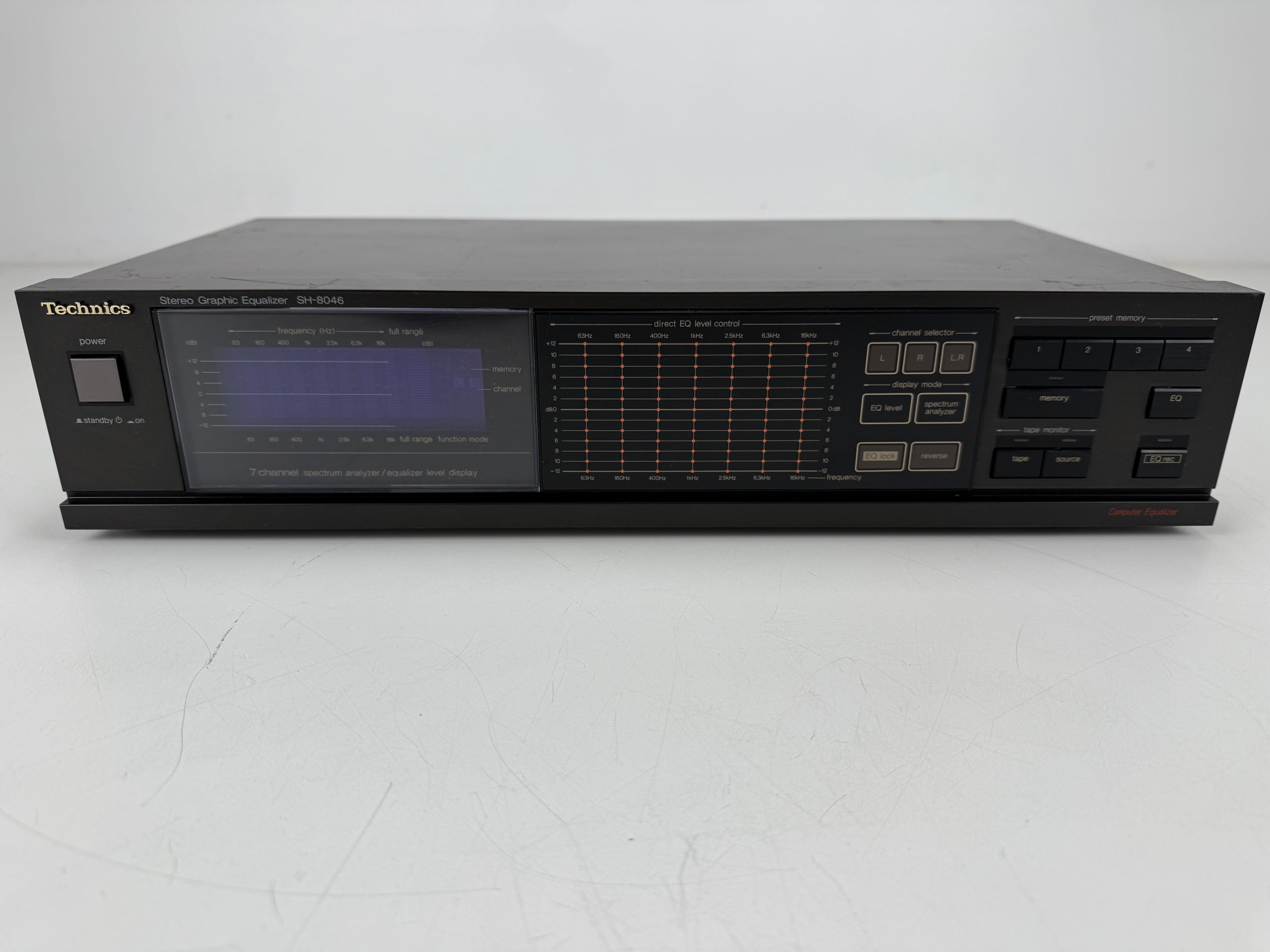 Technics SH-8046 stereo grafische equalizer - Verkocht zoals hij is