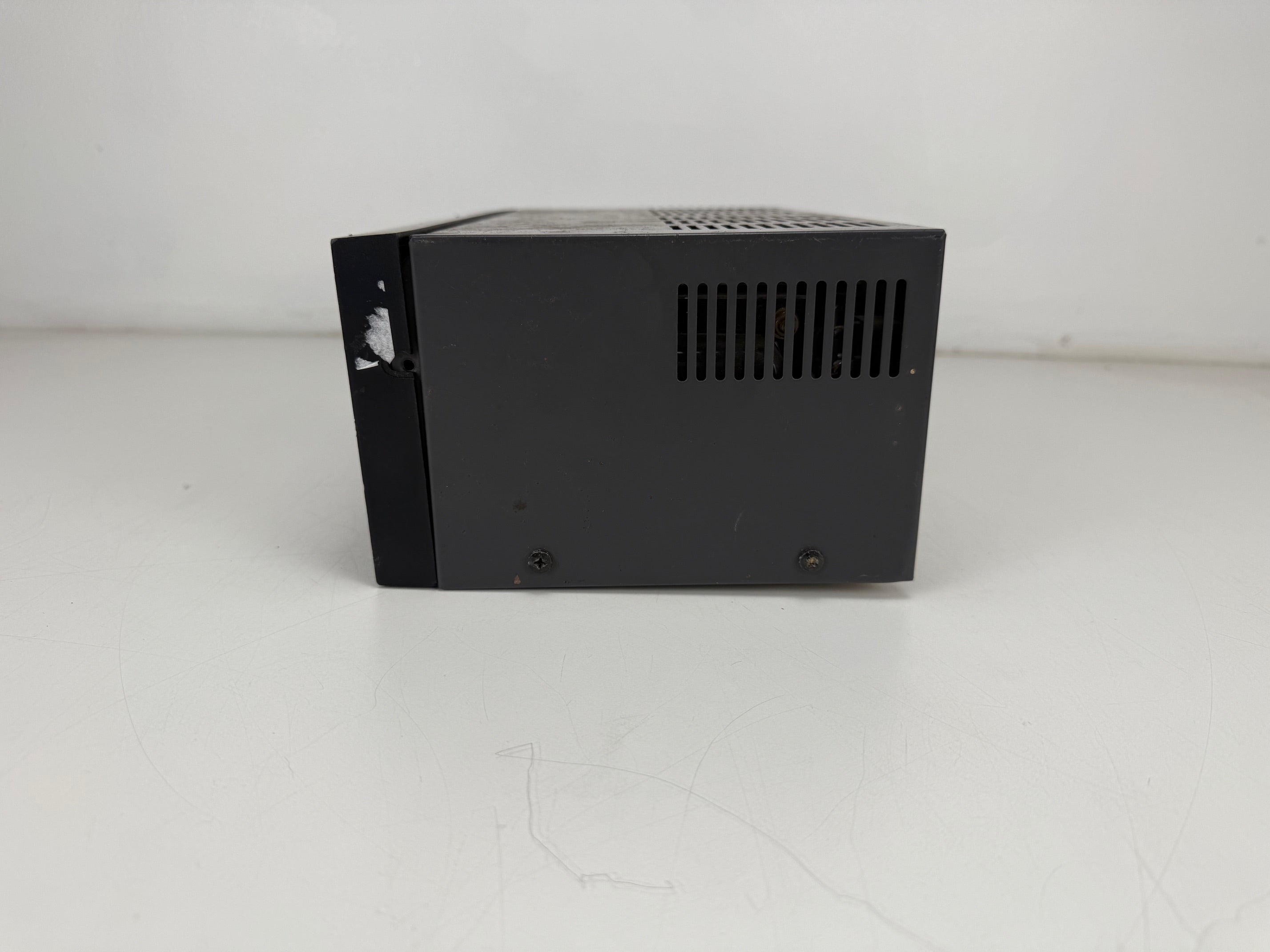 TOA Electronics TA-303 PA-versterker