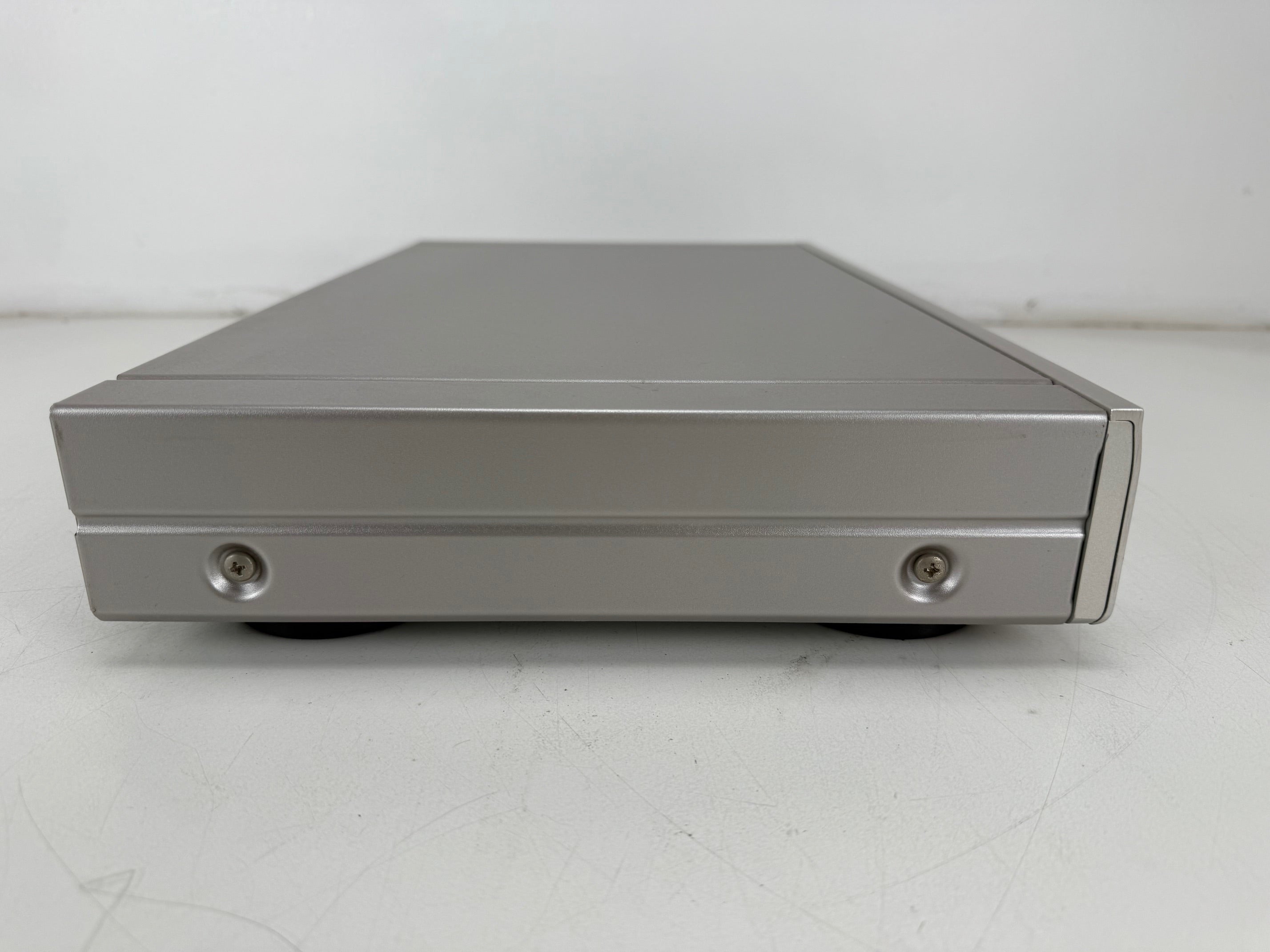 Denon TU-1510AE AM/FM Stereo Tuner With Original Box