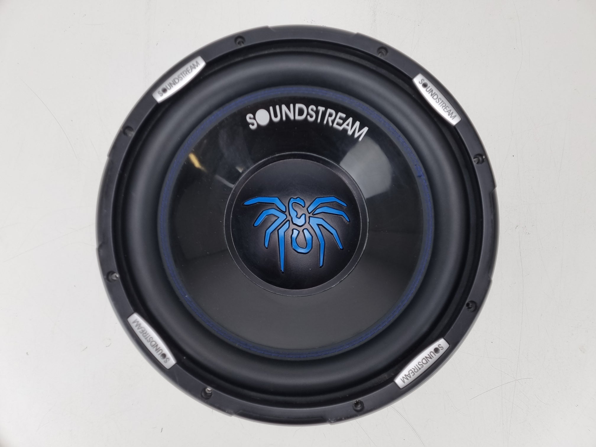 Soundstream SW-12SE - Great condition - Tested and working