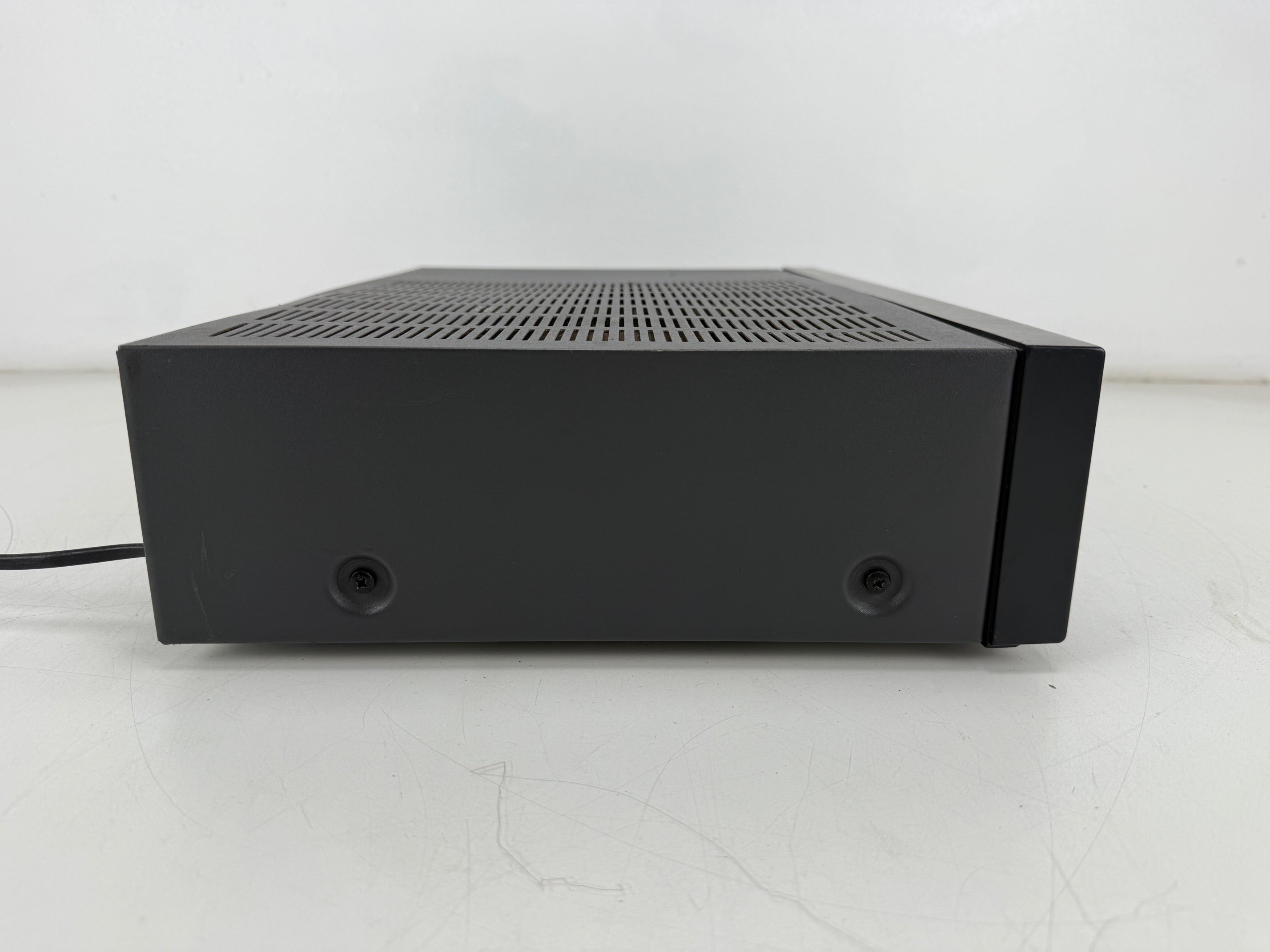 NAD 705 Stereo Receiver - New Lights