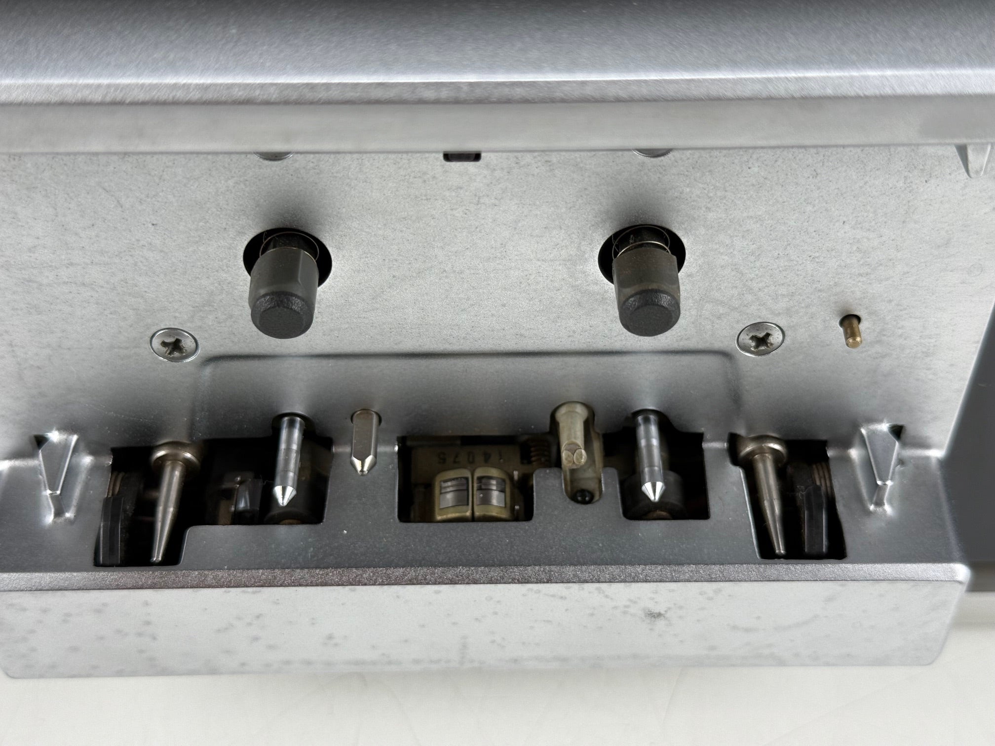 Studer Revox B710 microcomputergestuurd cassettedeck - Onderhoud uitgevoerd