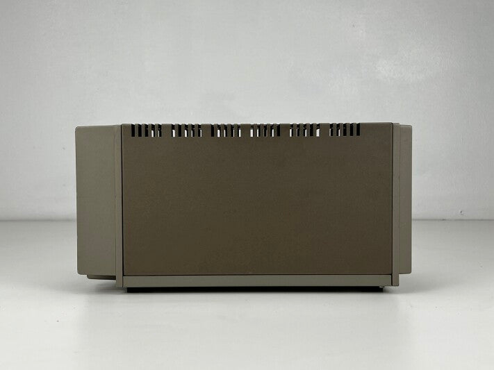 Quad 303 - Solid State eindversterker (nr. 1)