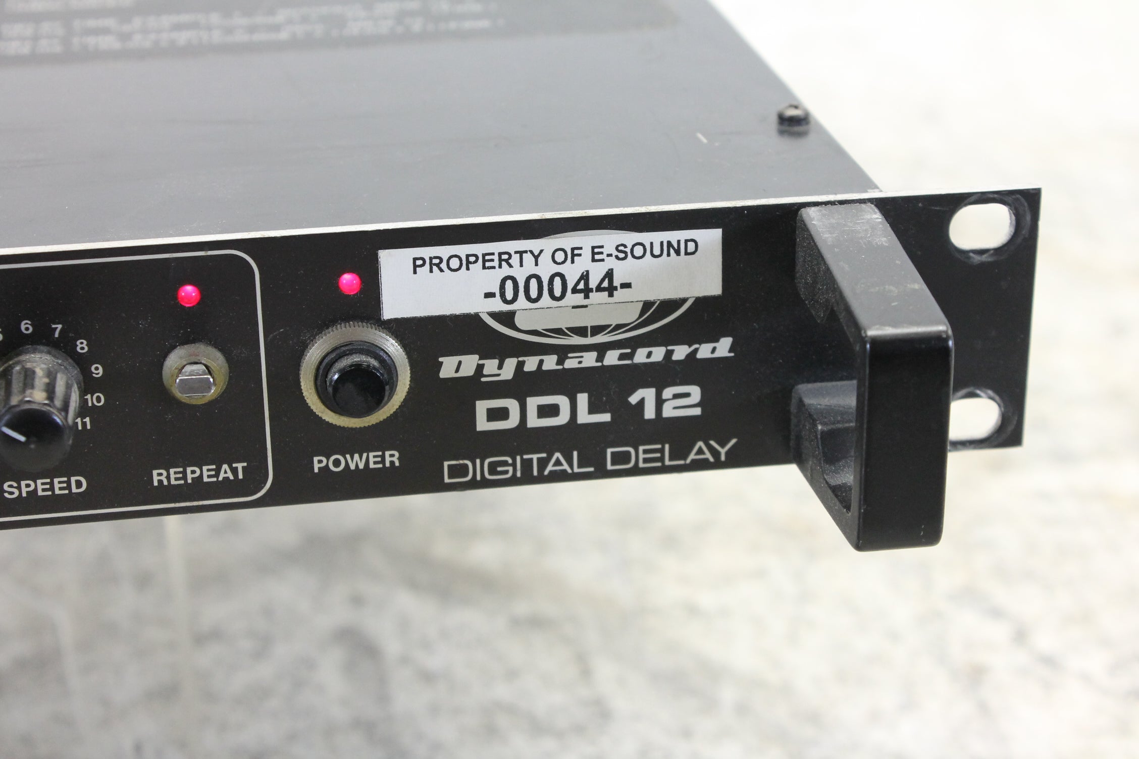 Dynacord DDL 12 digitale delay-effectunit - Heeft onderhoud nodig