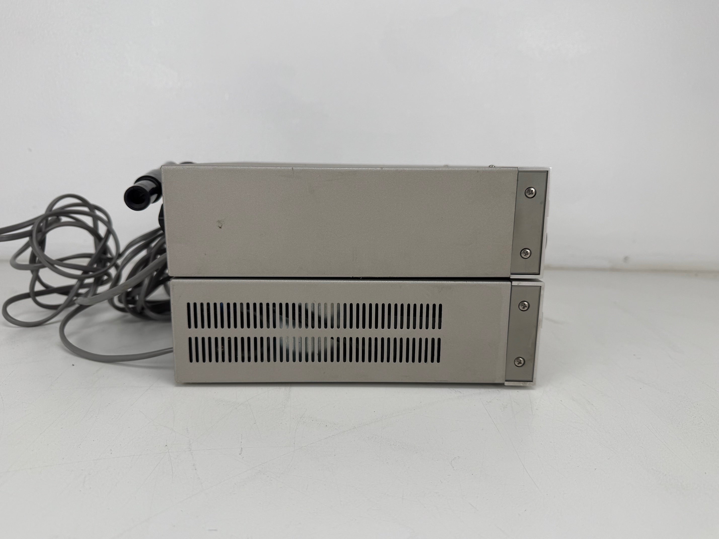 Aiwa R50 FM-stereo tuner / A60 stereo geïntegreerde versterkerset