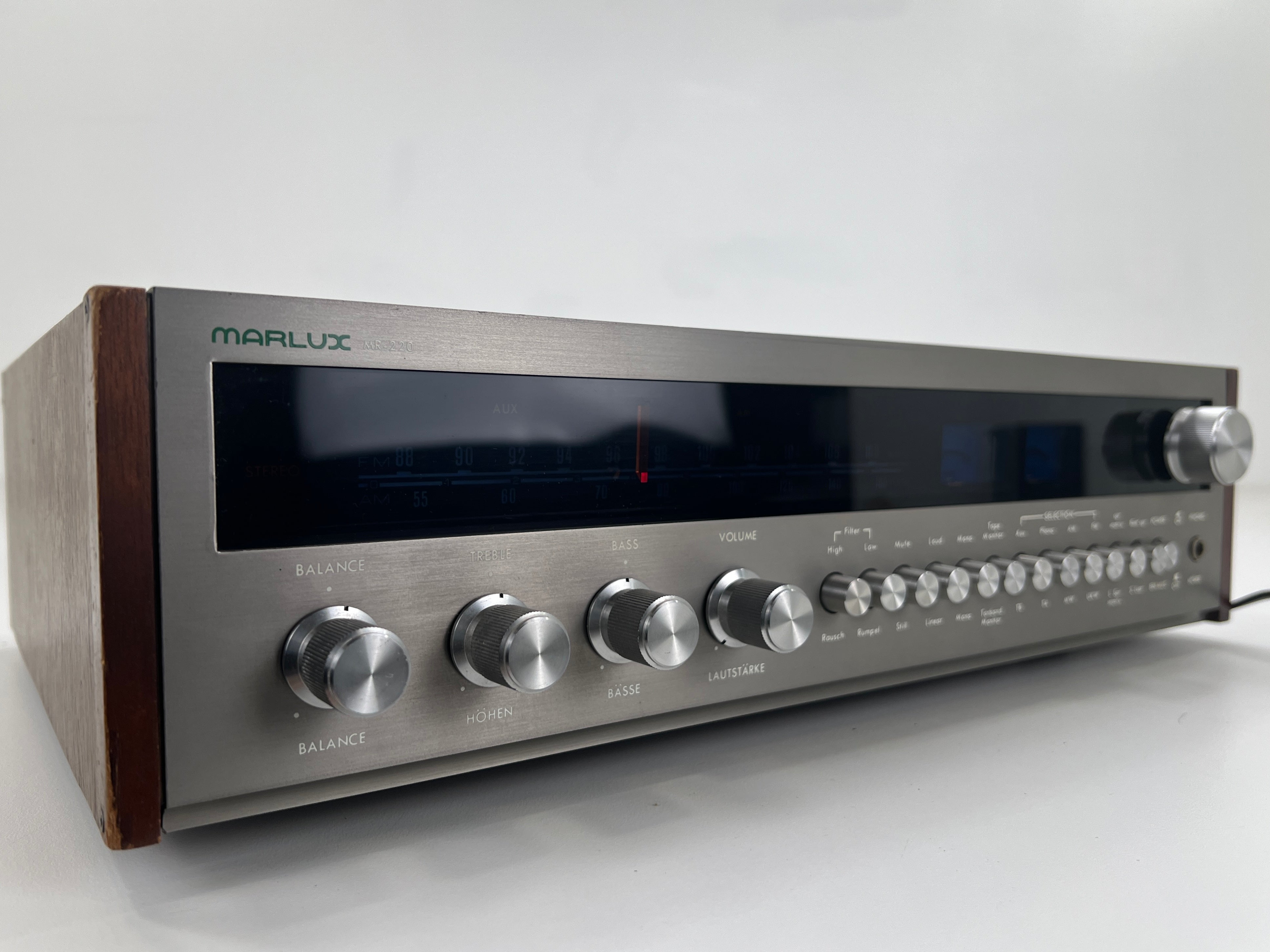 Marlux MR-220 - Stereo Receiver
