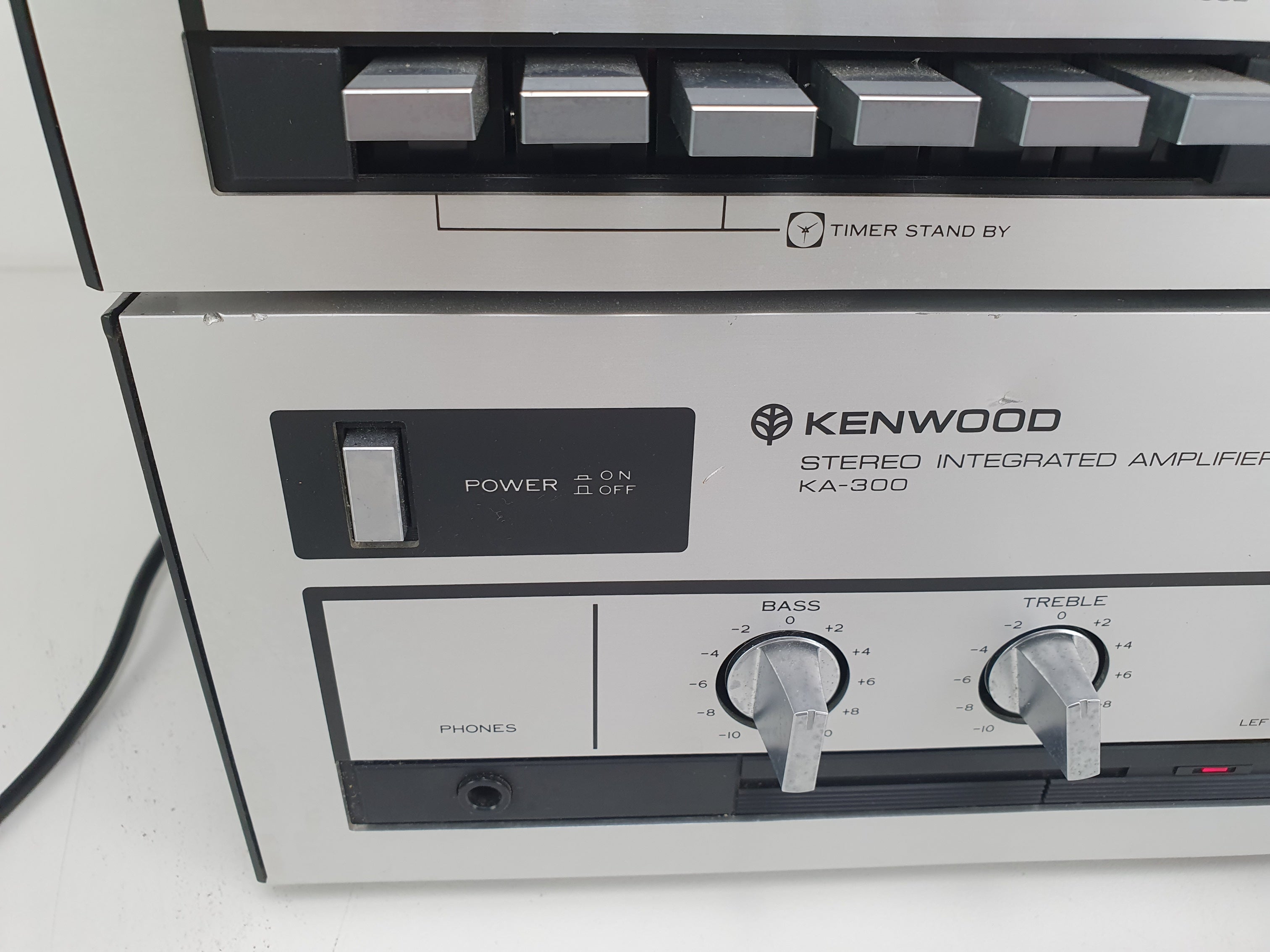 Kenwood KA-300 versterker - KX-400 cassettedeck - KT-400 tuner - Nette, onderhouden set