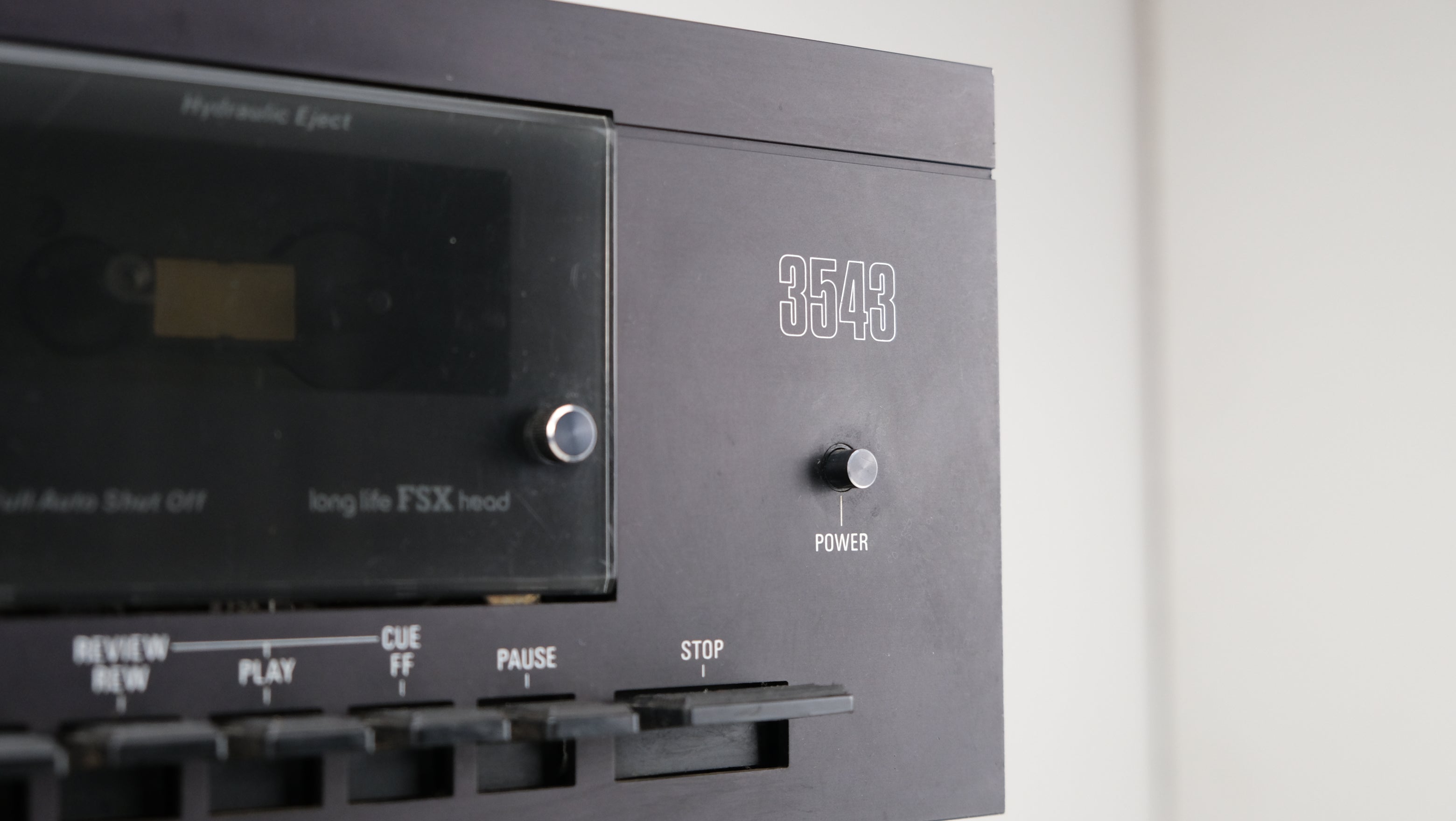 Aristona AR 1600 Stereo Amplifier - AR 2000 Stereo Tuner - EK 3543 Cassette Deck