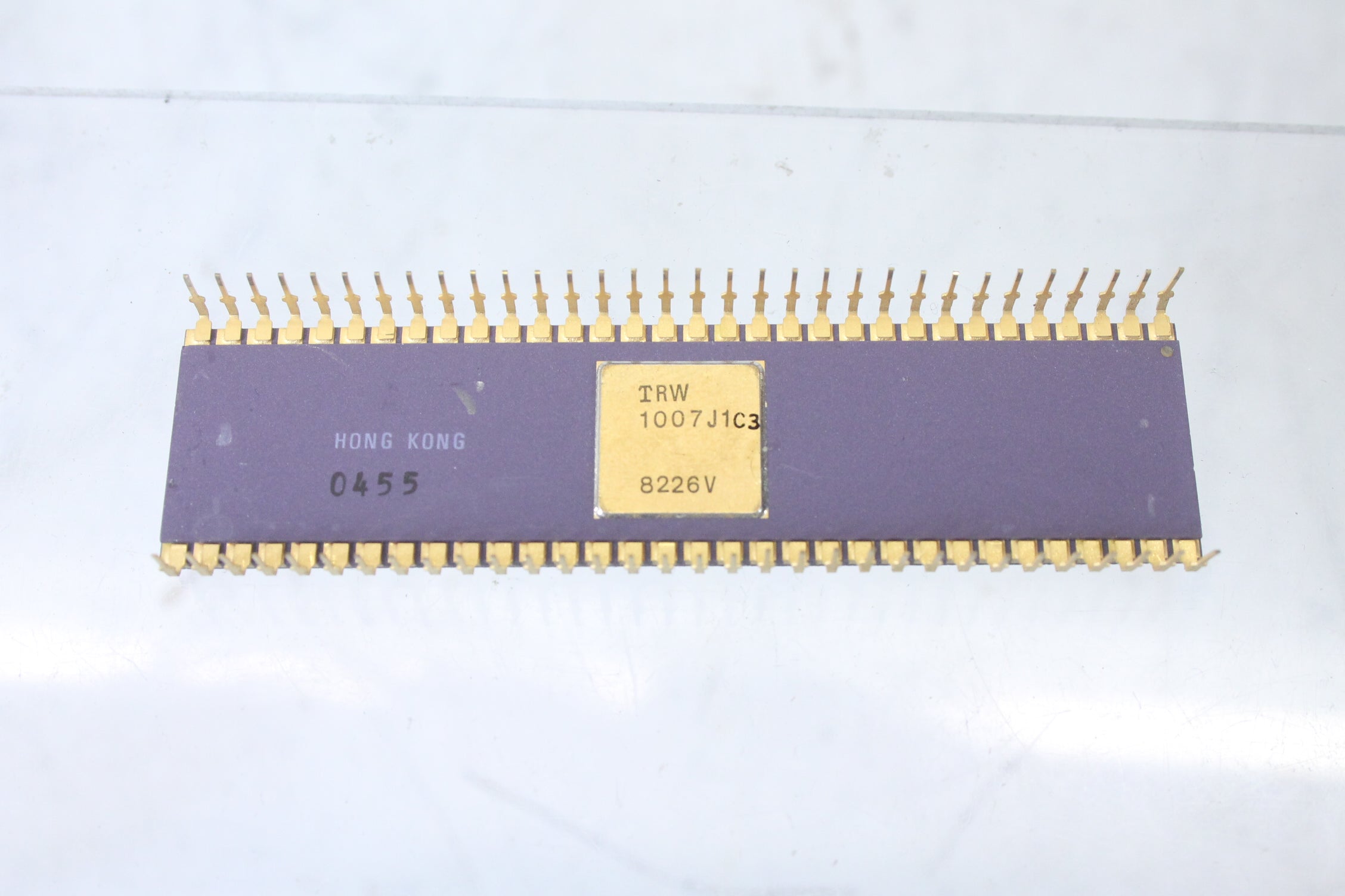 TRW 8-bits Micrologic A/D-converter op de printplaat van Marconi.