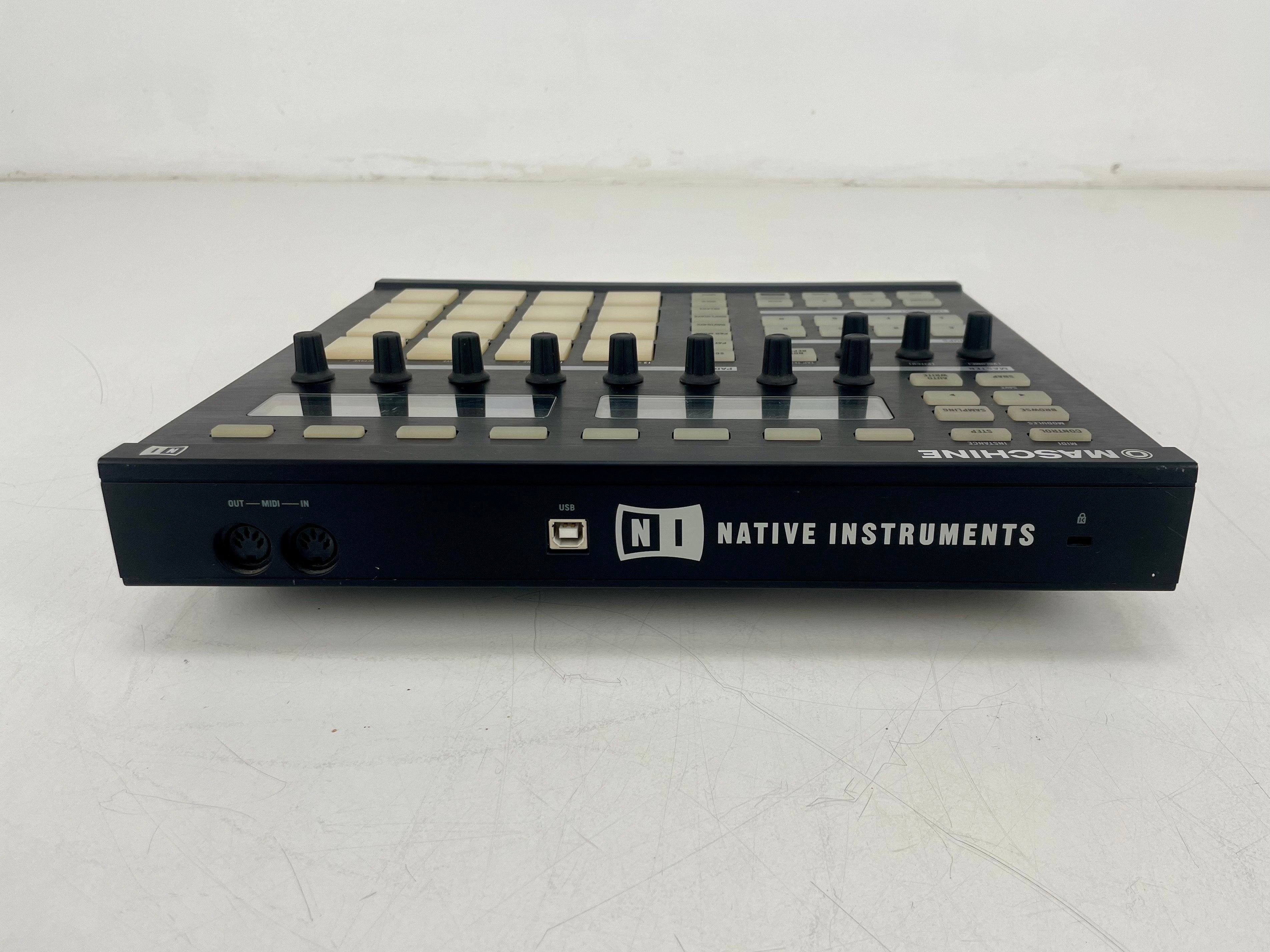 Native Instruments Maschine-Drumcomputer With CD - MK1 - Midi controller