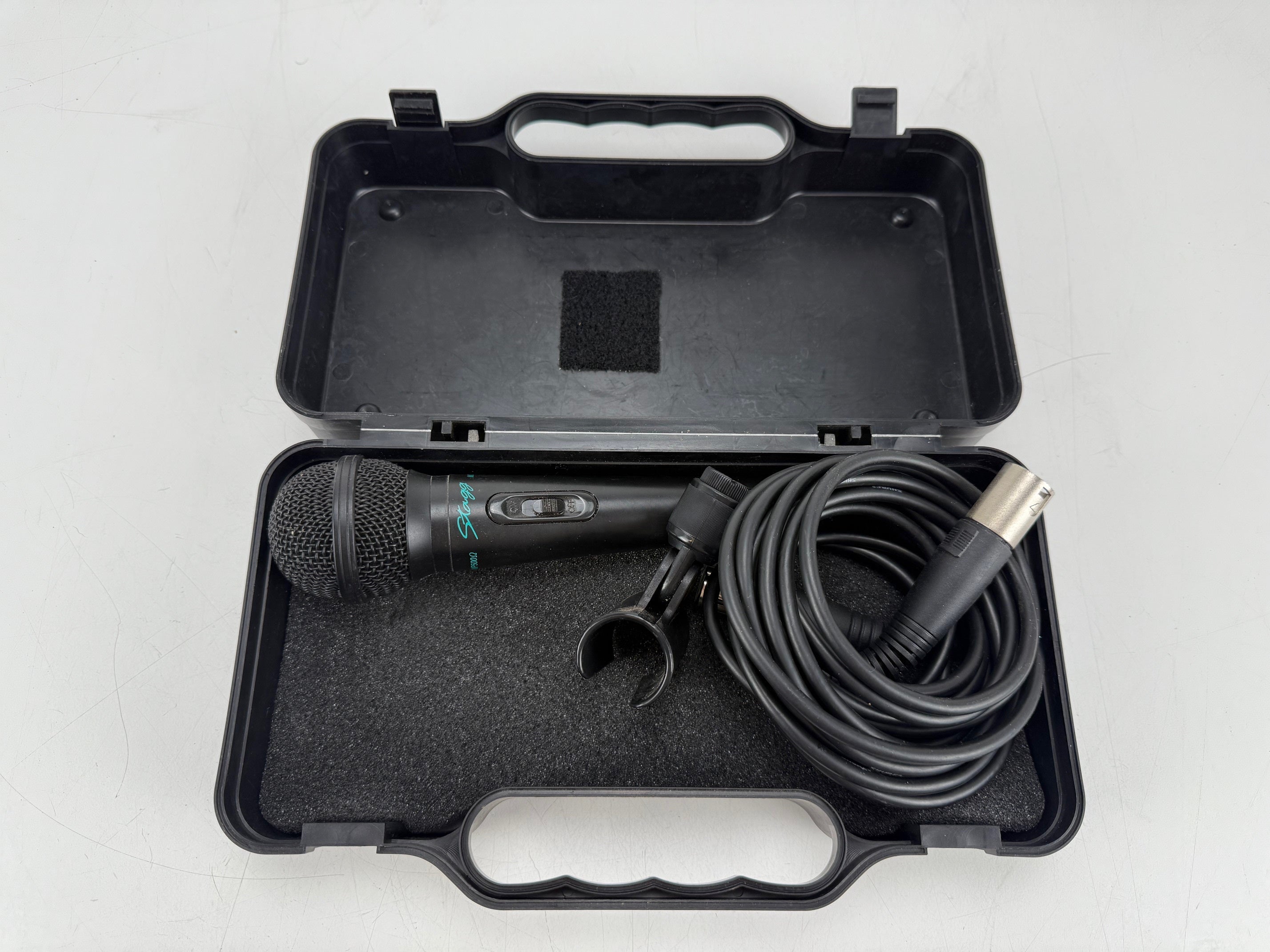 Stagg MD-1000 dynamische microfoon