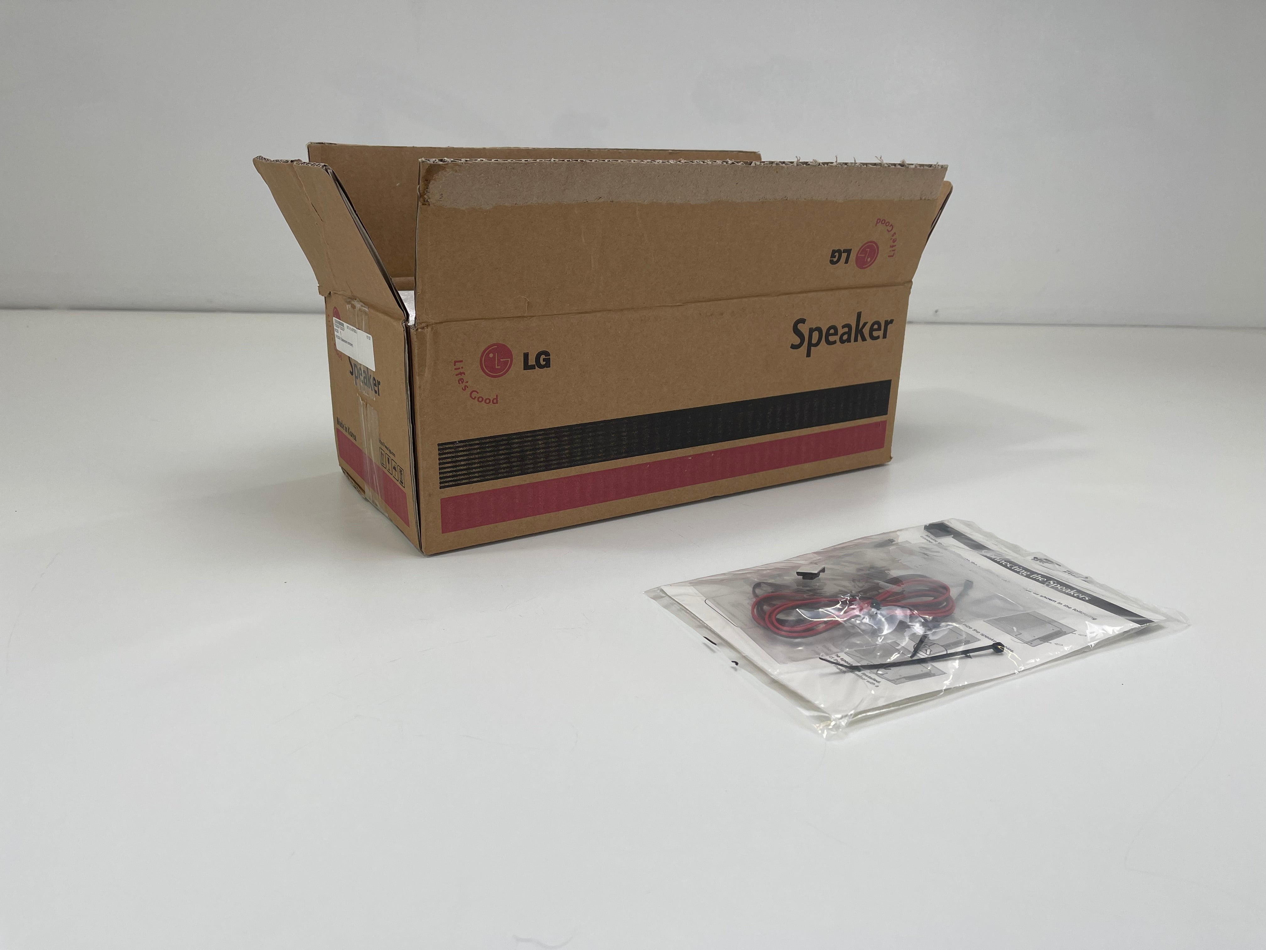 LG SP0000K - Luidsprekerset