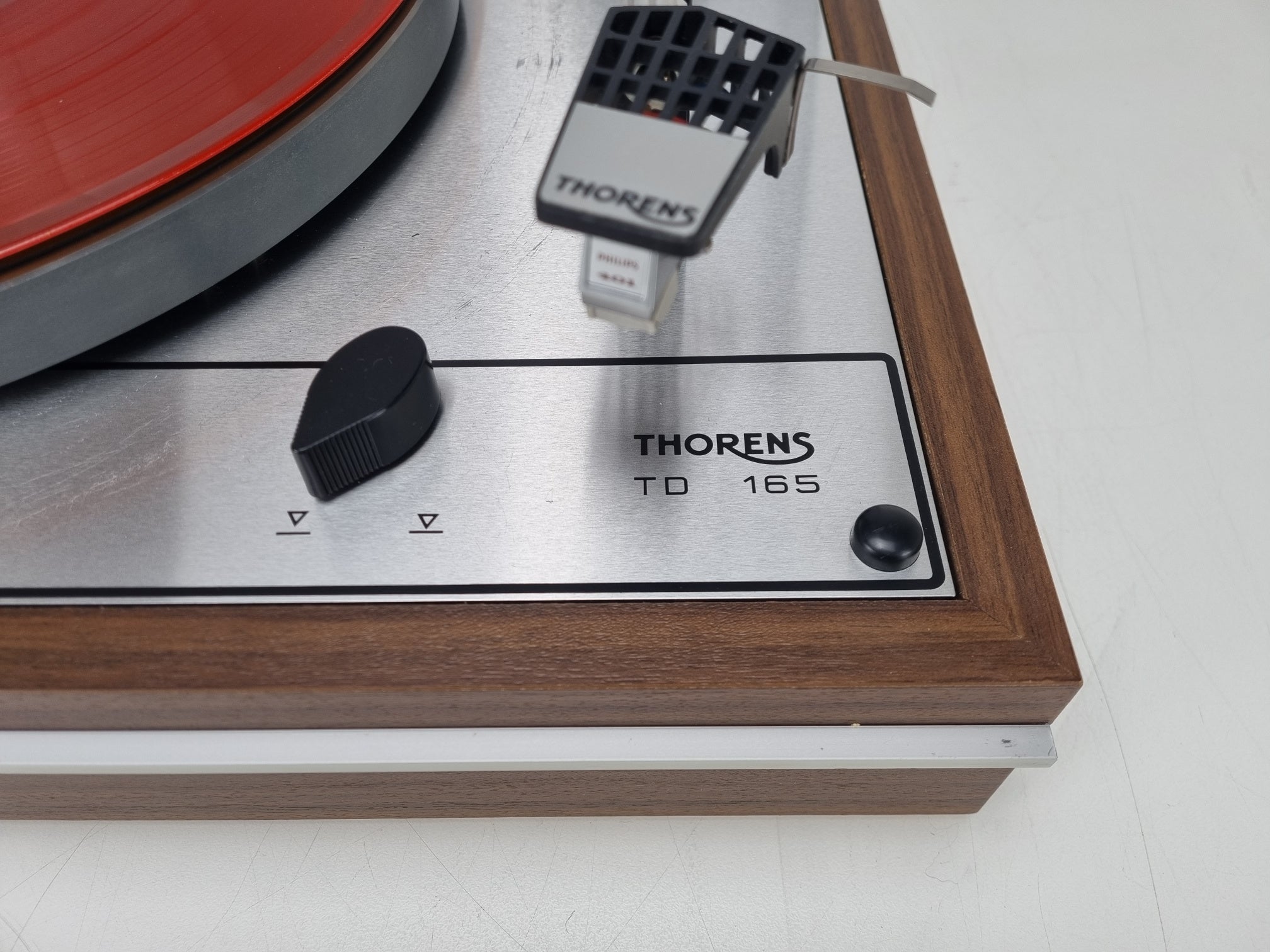 Thorens TD 165 -  with Philips 401 needle - Nice Dust Cover - Great condition