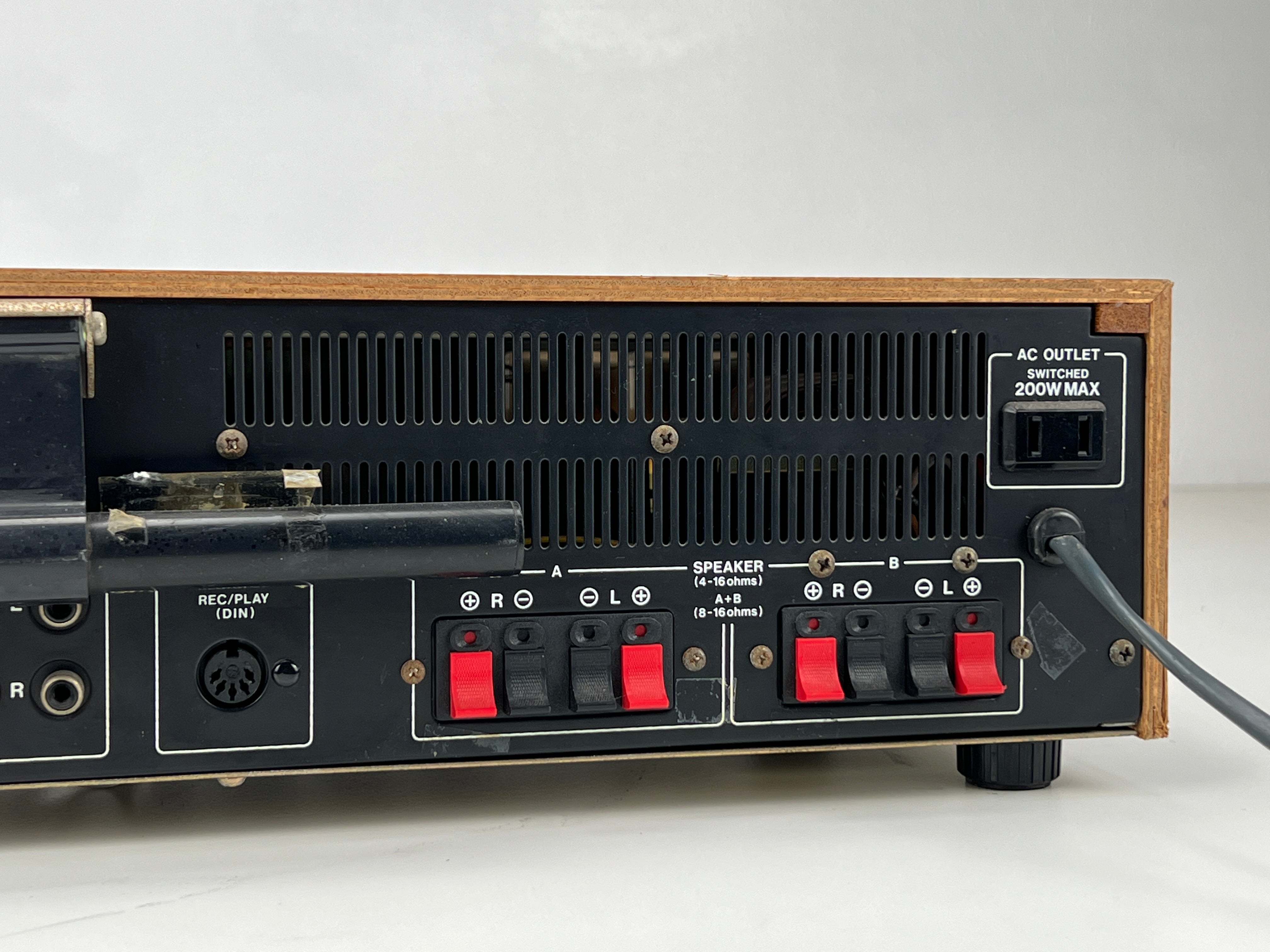 Akai AA-1010L - Vintage stereo-ontvanger