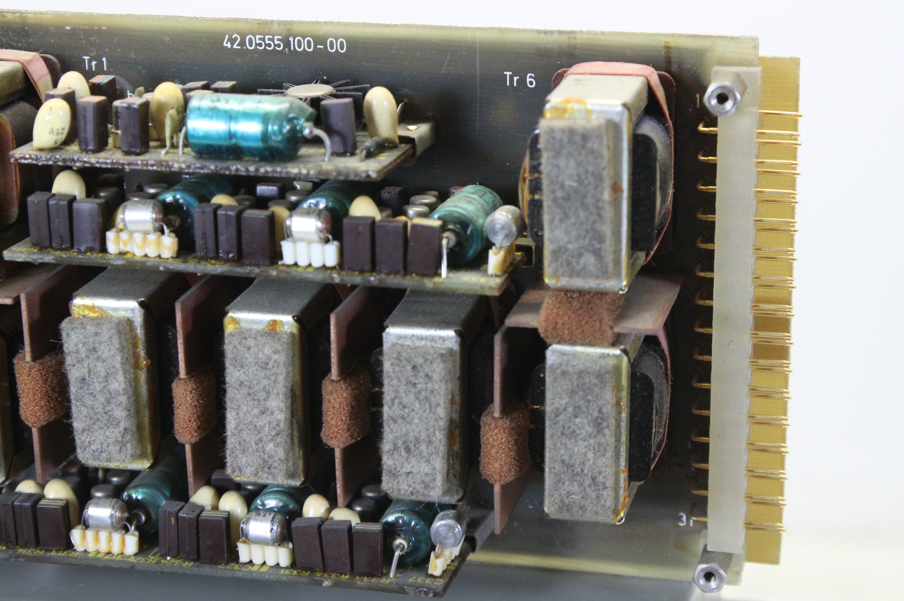 Telefunken V382 lijndistributieversterker