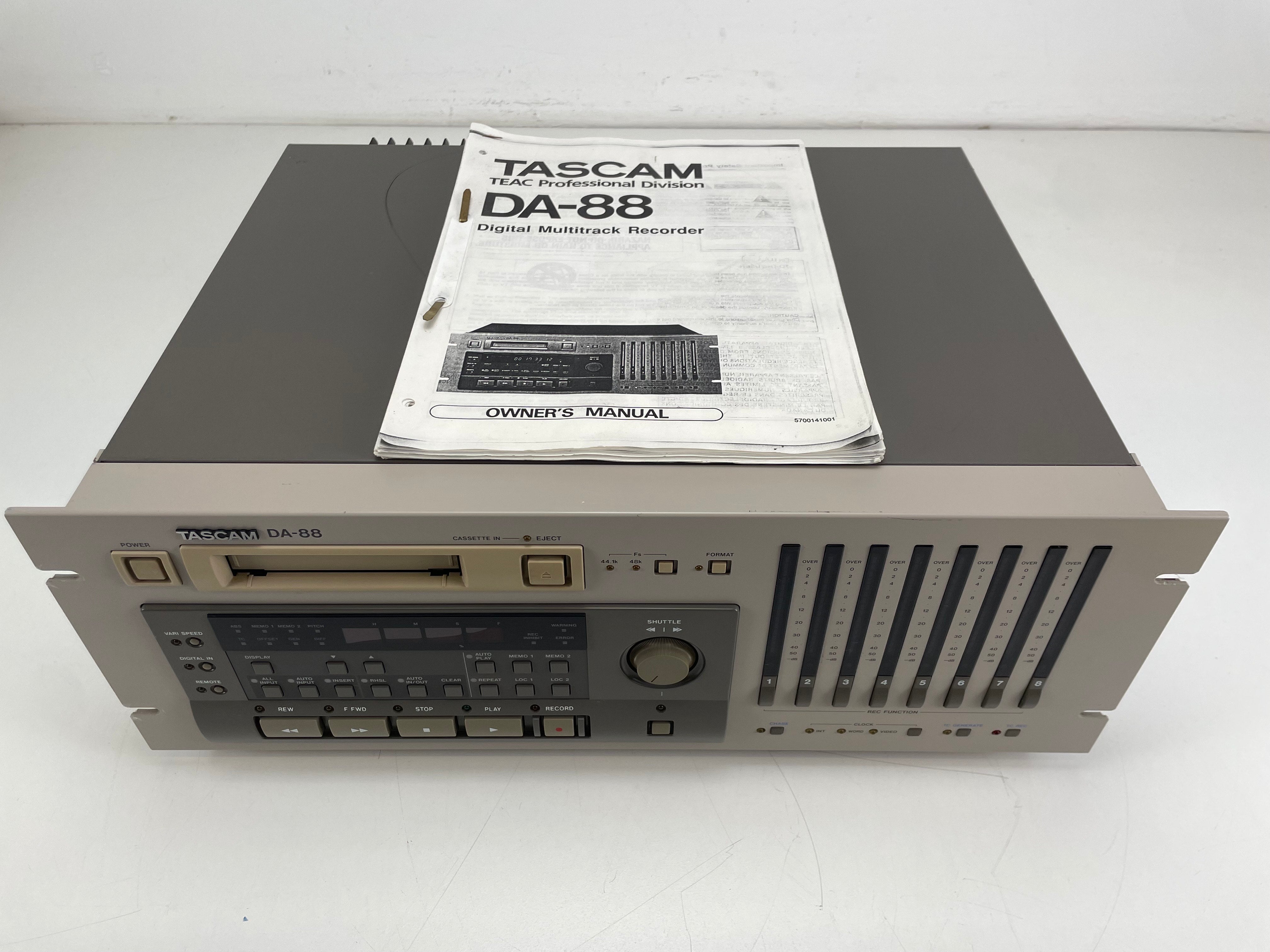 Tascam DA-88 8-Track Digital Recorder – ADAT/TDIF – With Manual