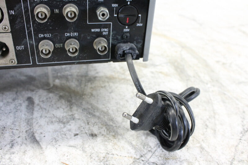Sony Digital Audio Recorder PCM 2500B  A/D Converter (no.5)