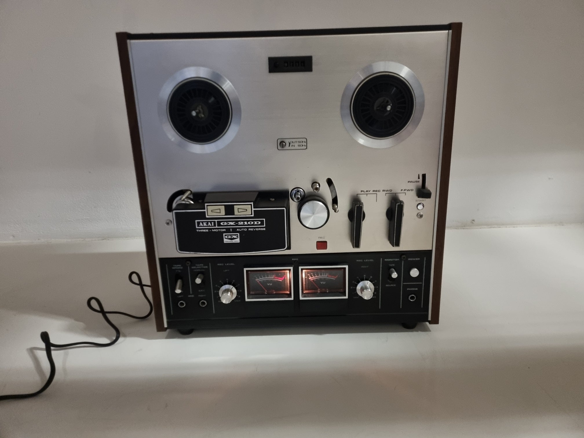 Akai GX-210D - 1/4'' 18 cm reel to reel recorder - Nice Condition