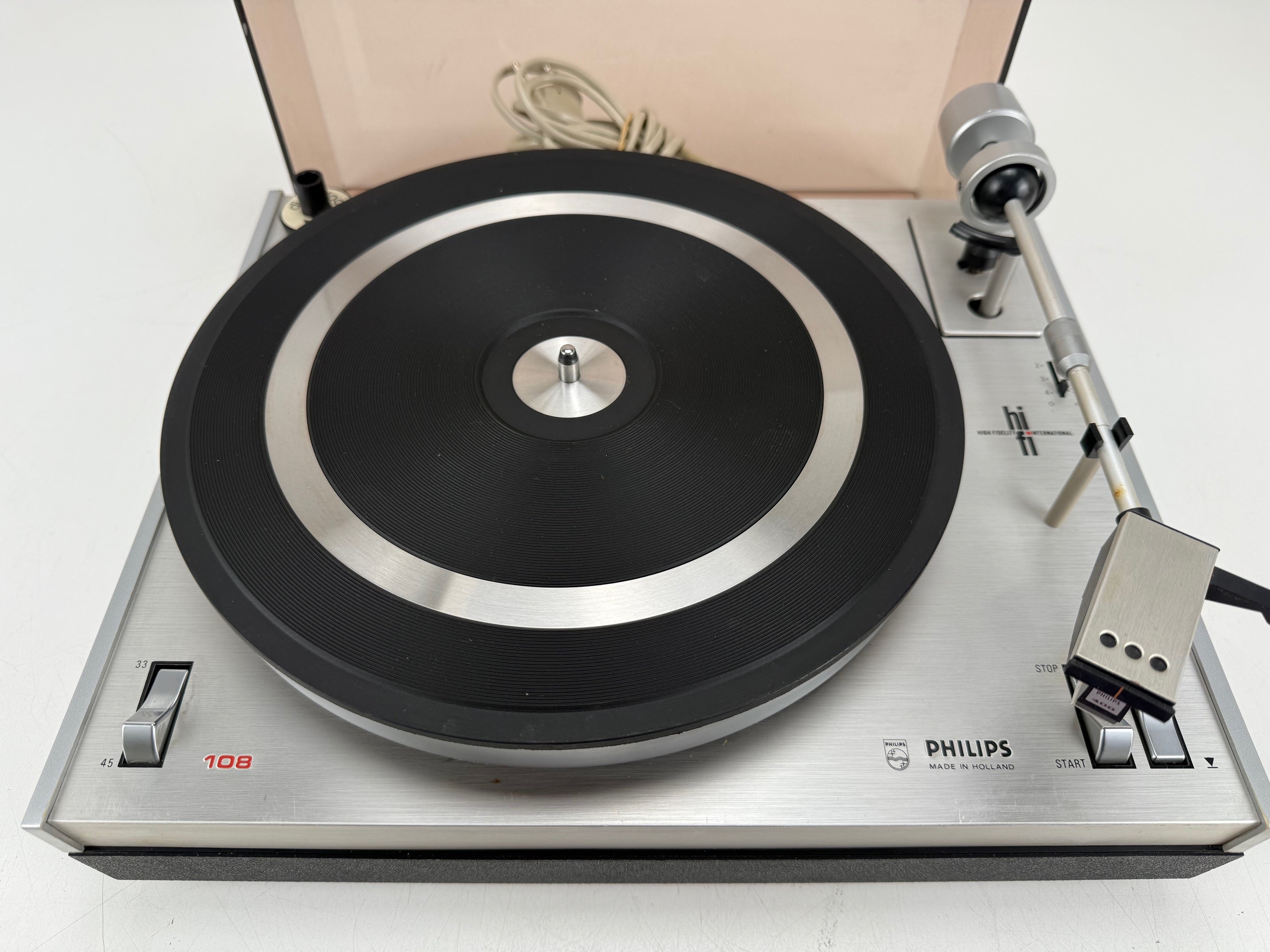 Philips GA108 platenspeler met riemaandrijving en Philips GP400 naald - Nieuwe riem