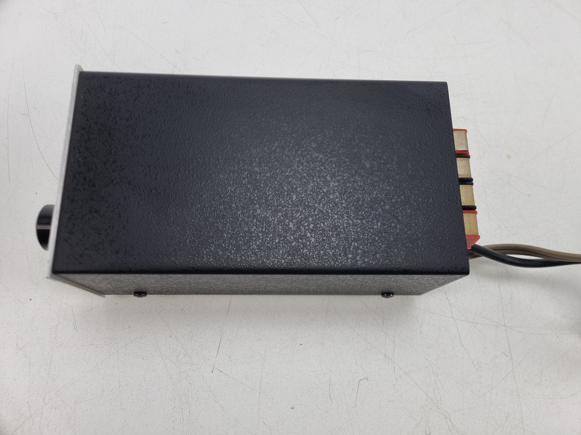 STAX SRD-6 - Adapter Elektrostatische Hoofdtelefoonversterker - SR-3 Oorluidspreker