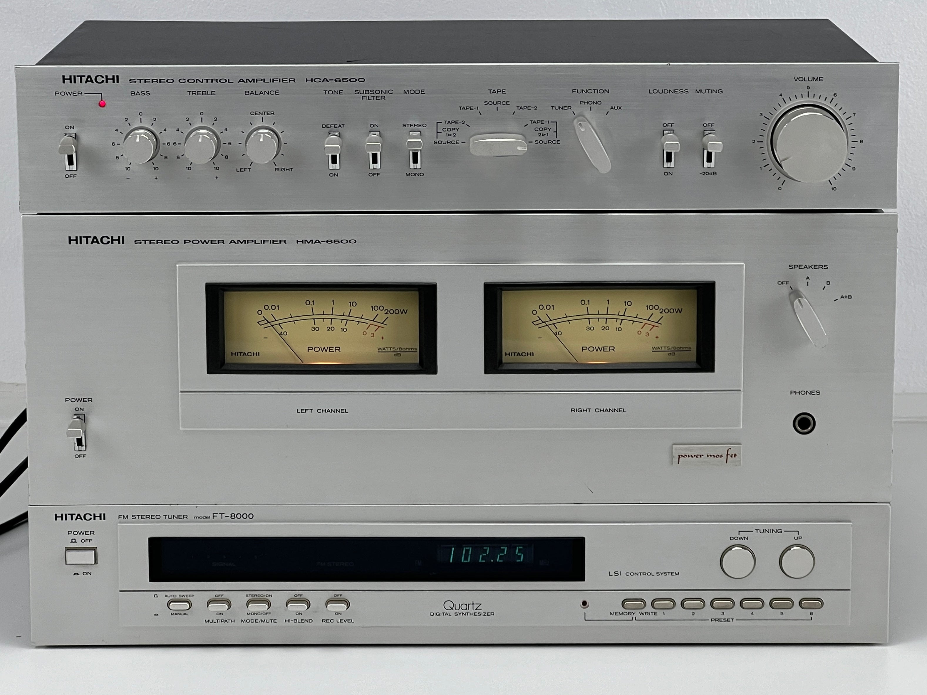 Hitachi HCA-6500 voorversterker - HMA-6500 eindversterker - FT-8000 tuner